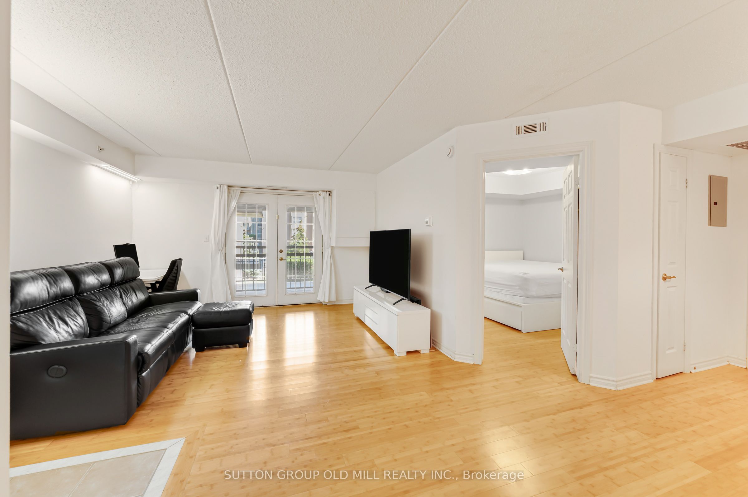 1470 Bishops Gate 208 Property Photo 7