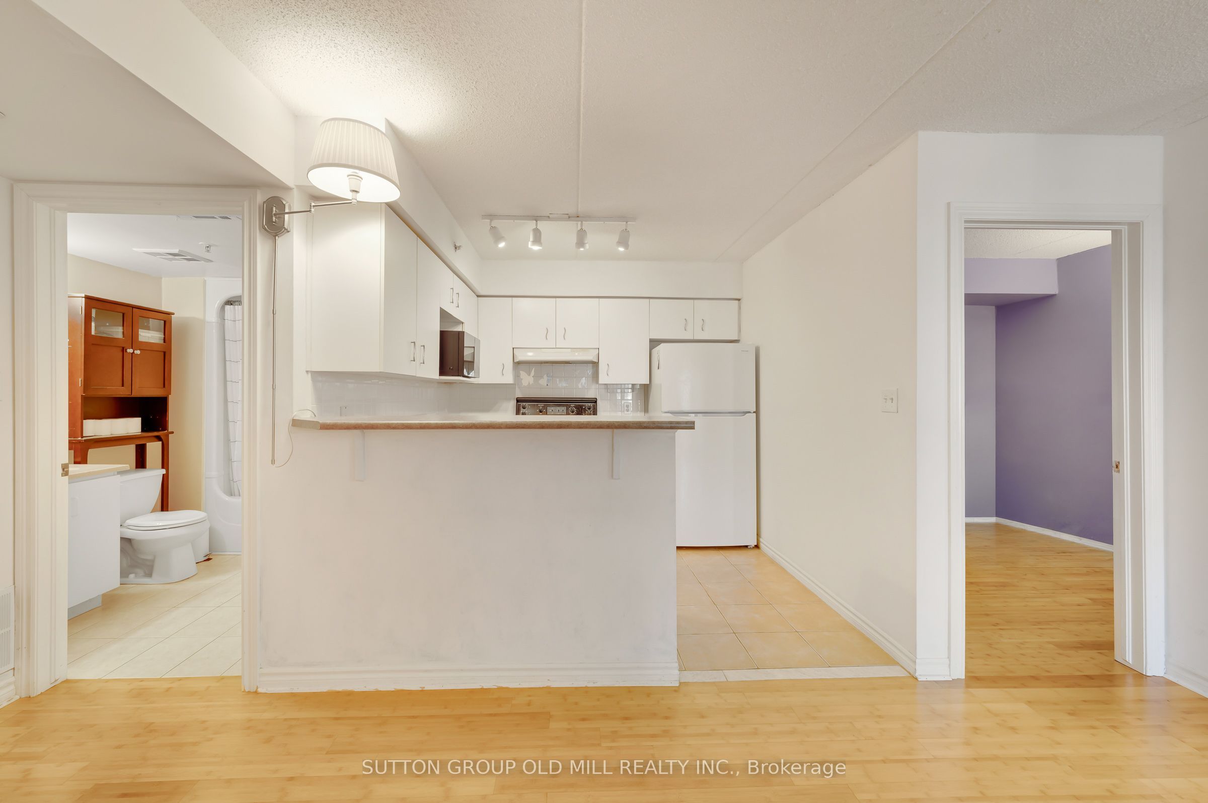 1470 Bishops Gate 208 Property Photo 13