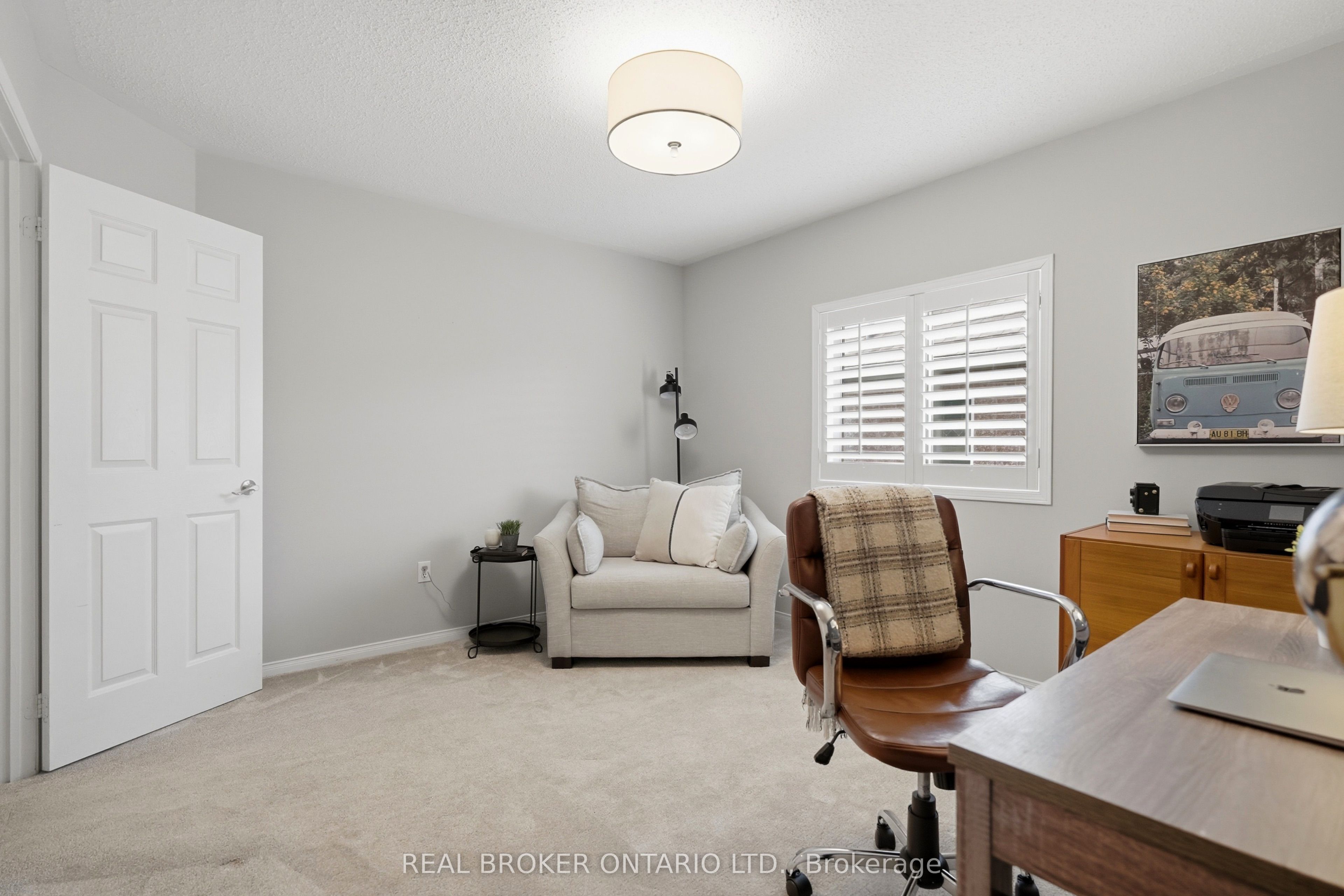 5230 Rome Crescent Property Photo 33
