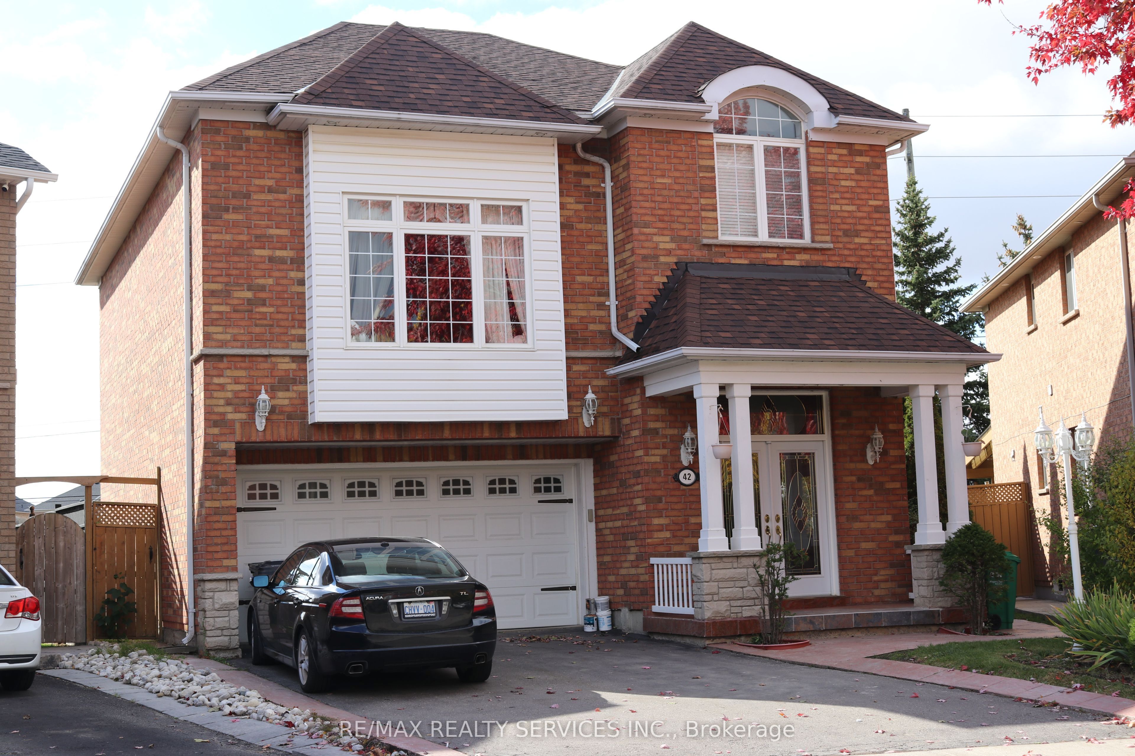 42 Brambirch Crescent Property Photo 1