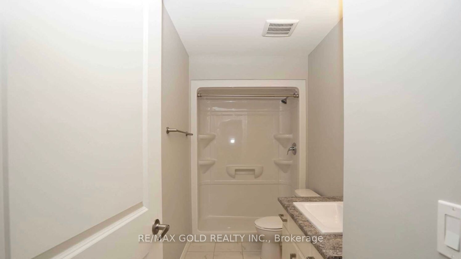 620 Sauve Street 406 Property Photo 10
