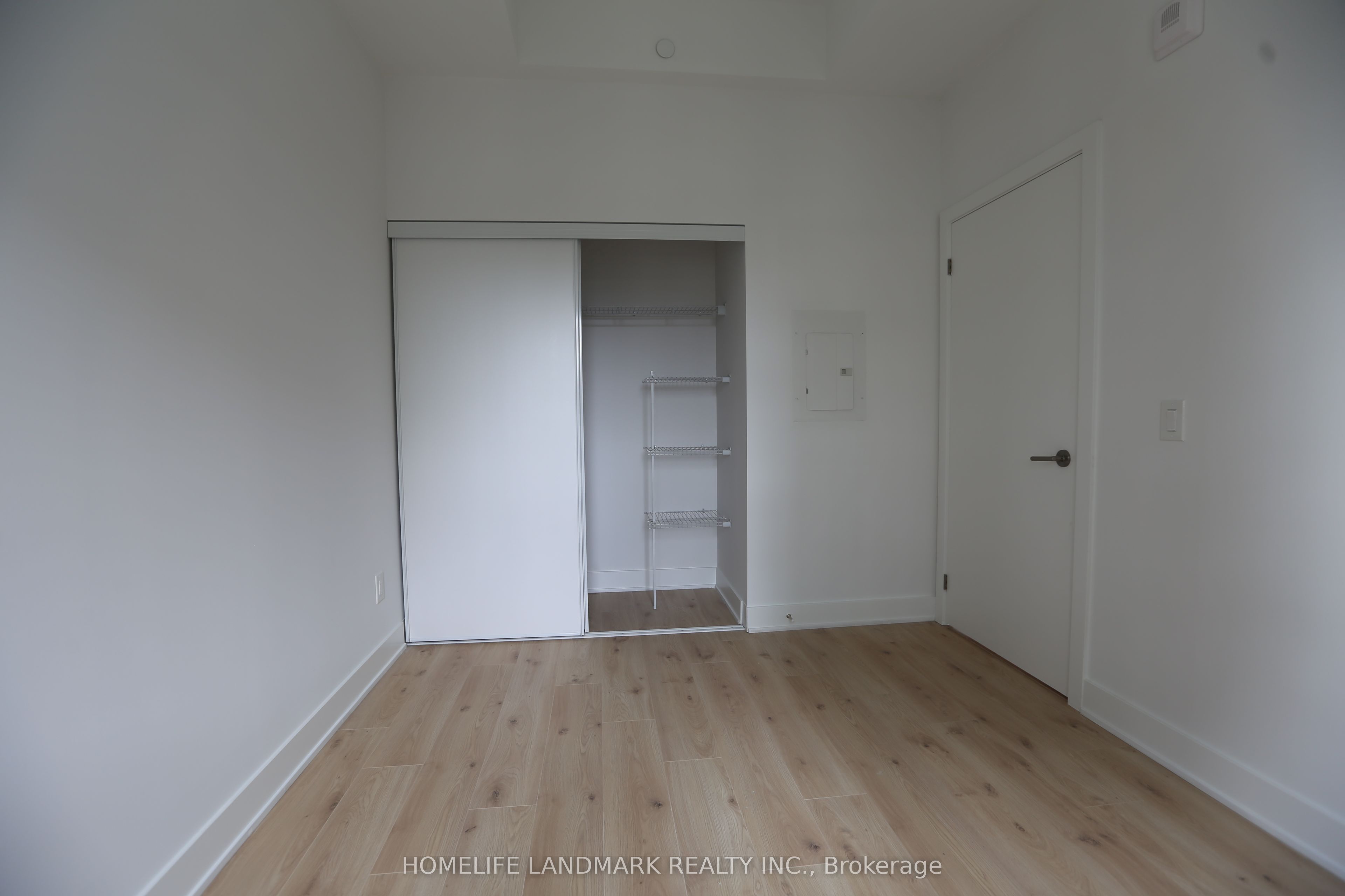 3008 William Cutmore Boulevard 713 Property Photo 13
