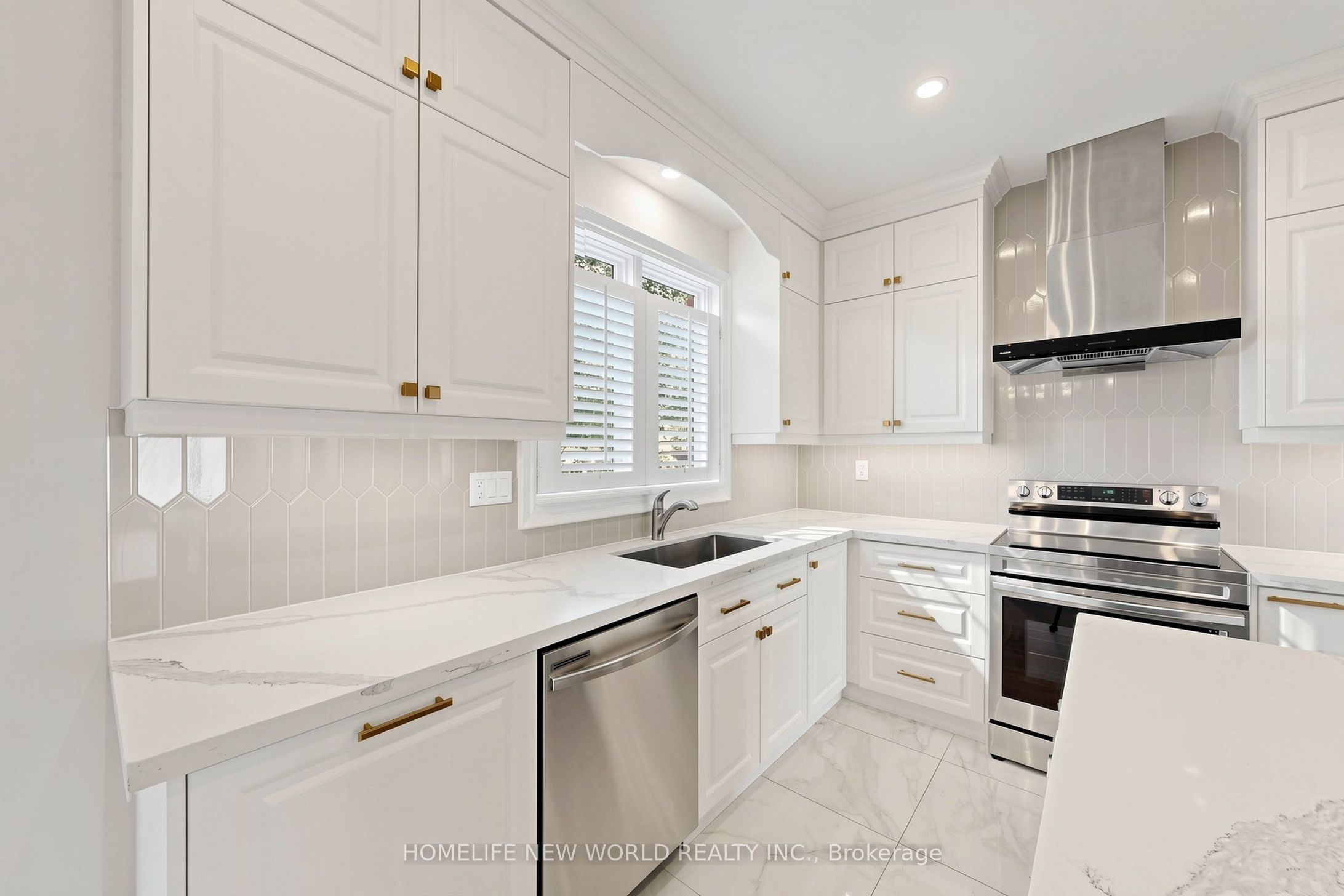 3973 Rolling Valley Drive Property Photo 17
