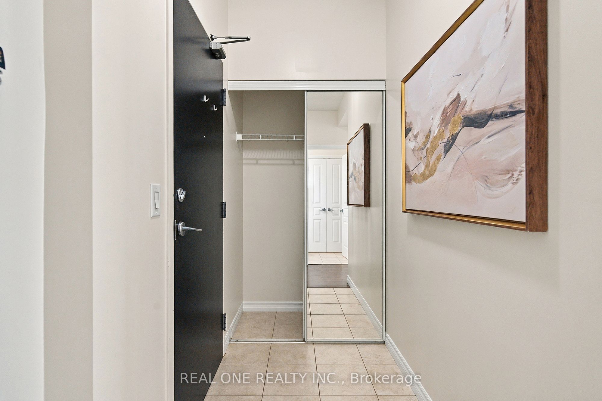 225 Webb Drive 1611 Property Photo 20
