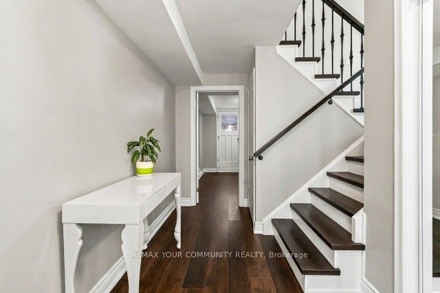 2 Munhall Road Property Photo 4