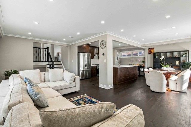 2 Munhall Road Property Photo 5