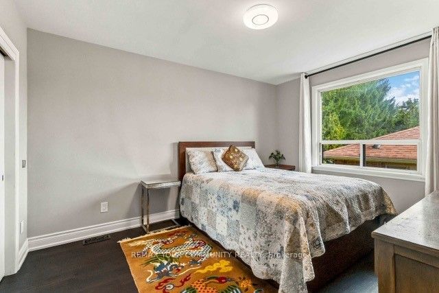 2 Munhall Road Property Photo 16