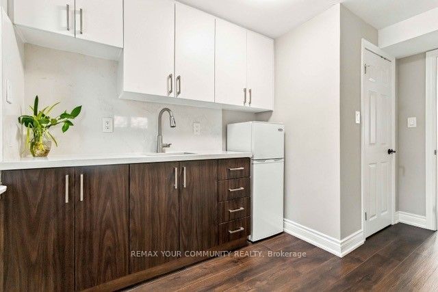 2 Munhall Road Property Photo 22