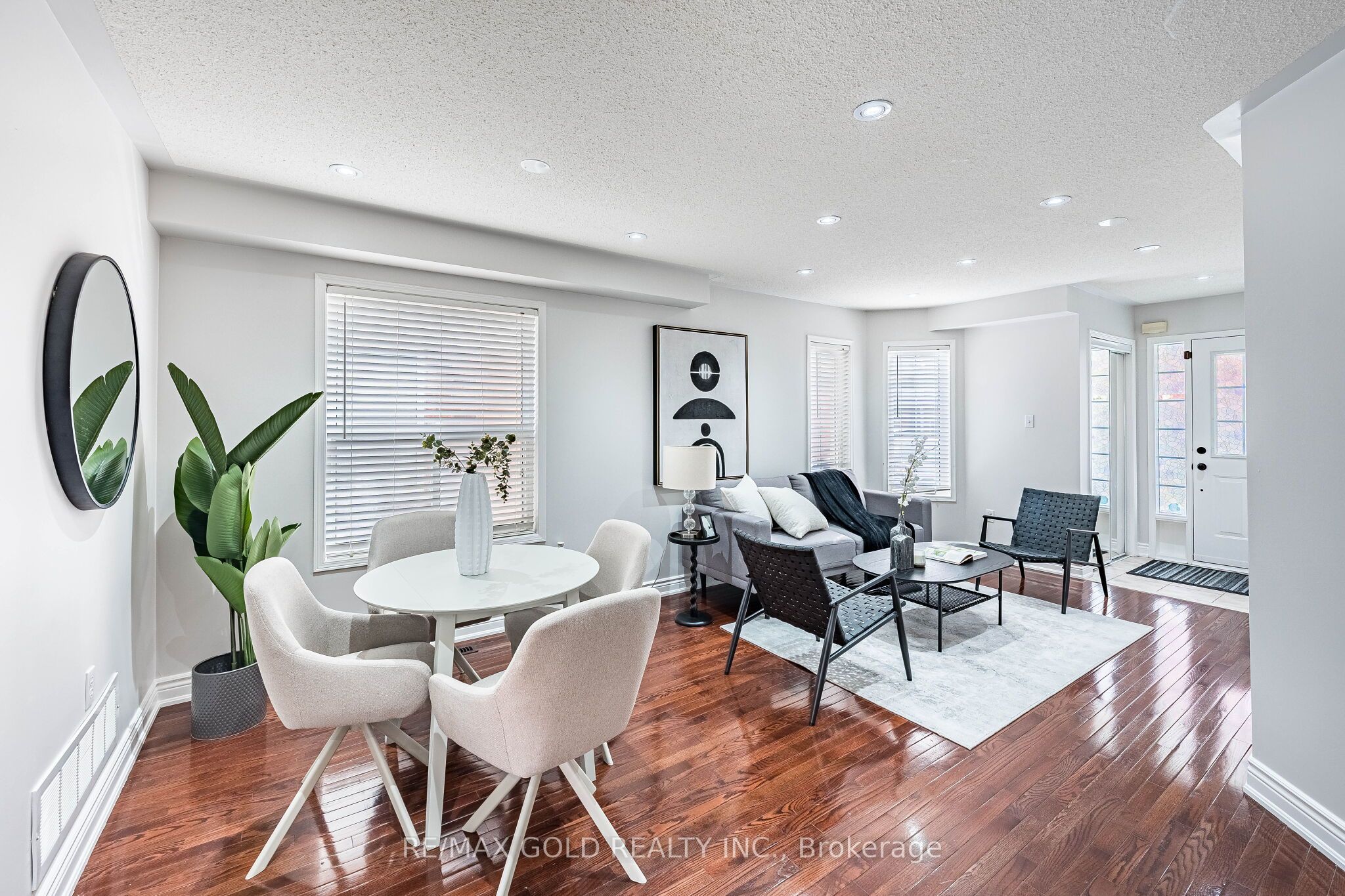 21 Edenvalley Road Property Photo 8