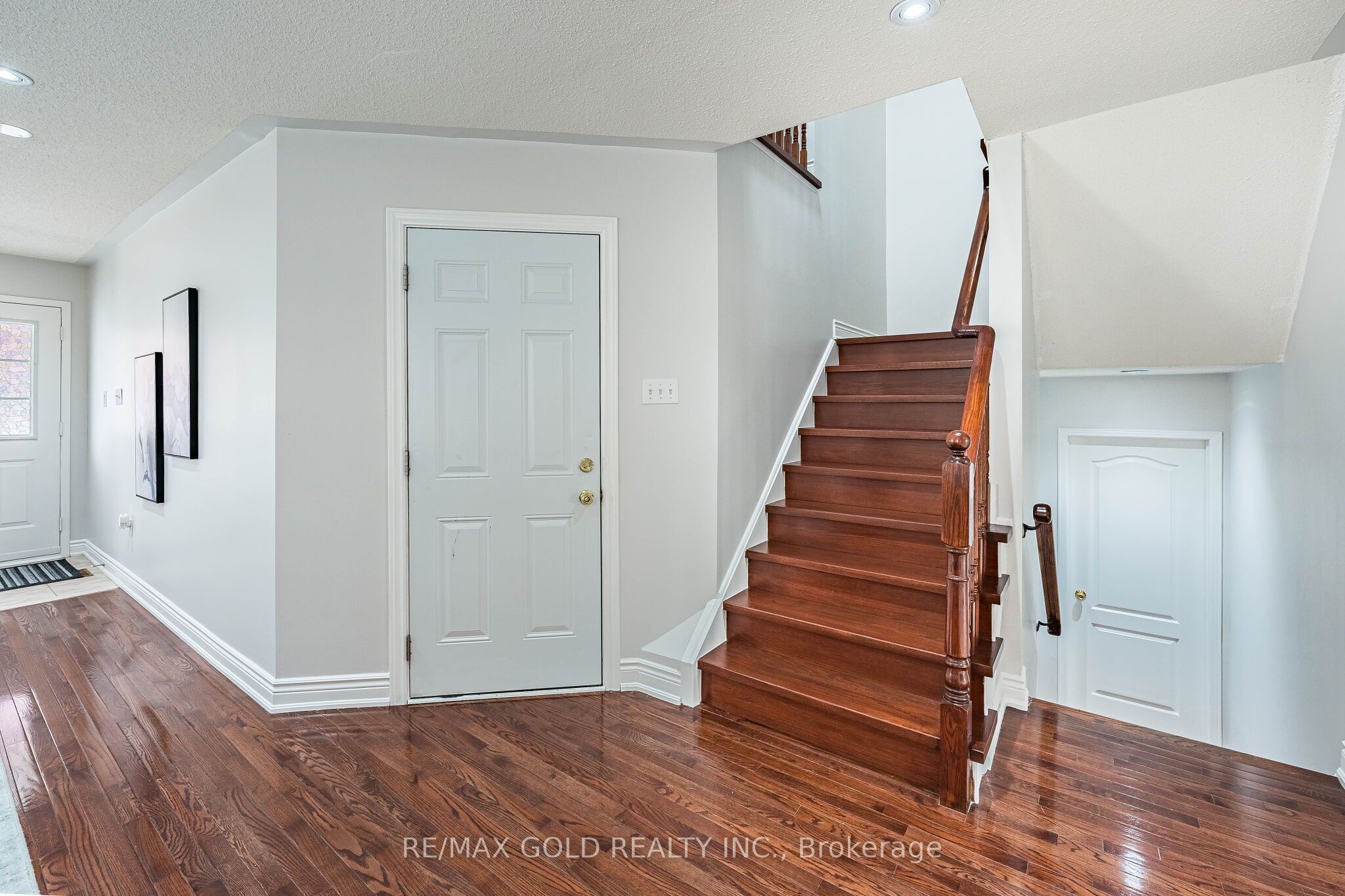 21 Edenvalley Road Property Photo 30