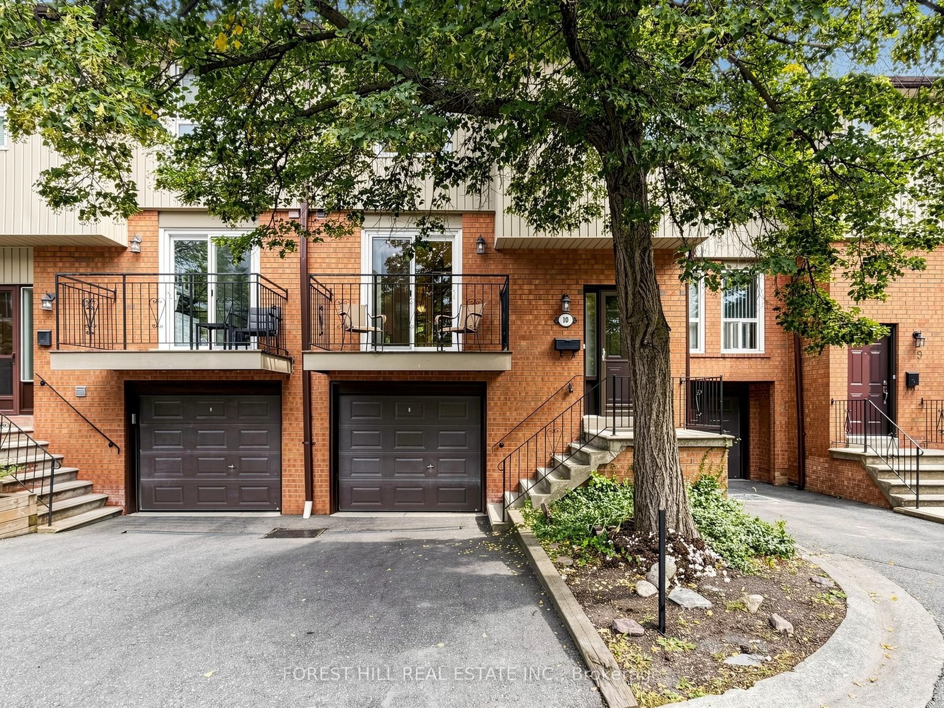 725 Vermouth Avenue 10 Property Photo 1