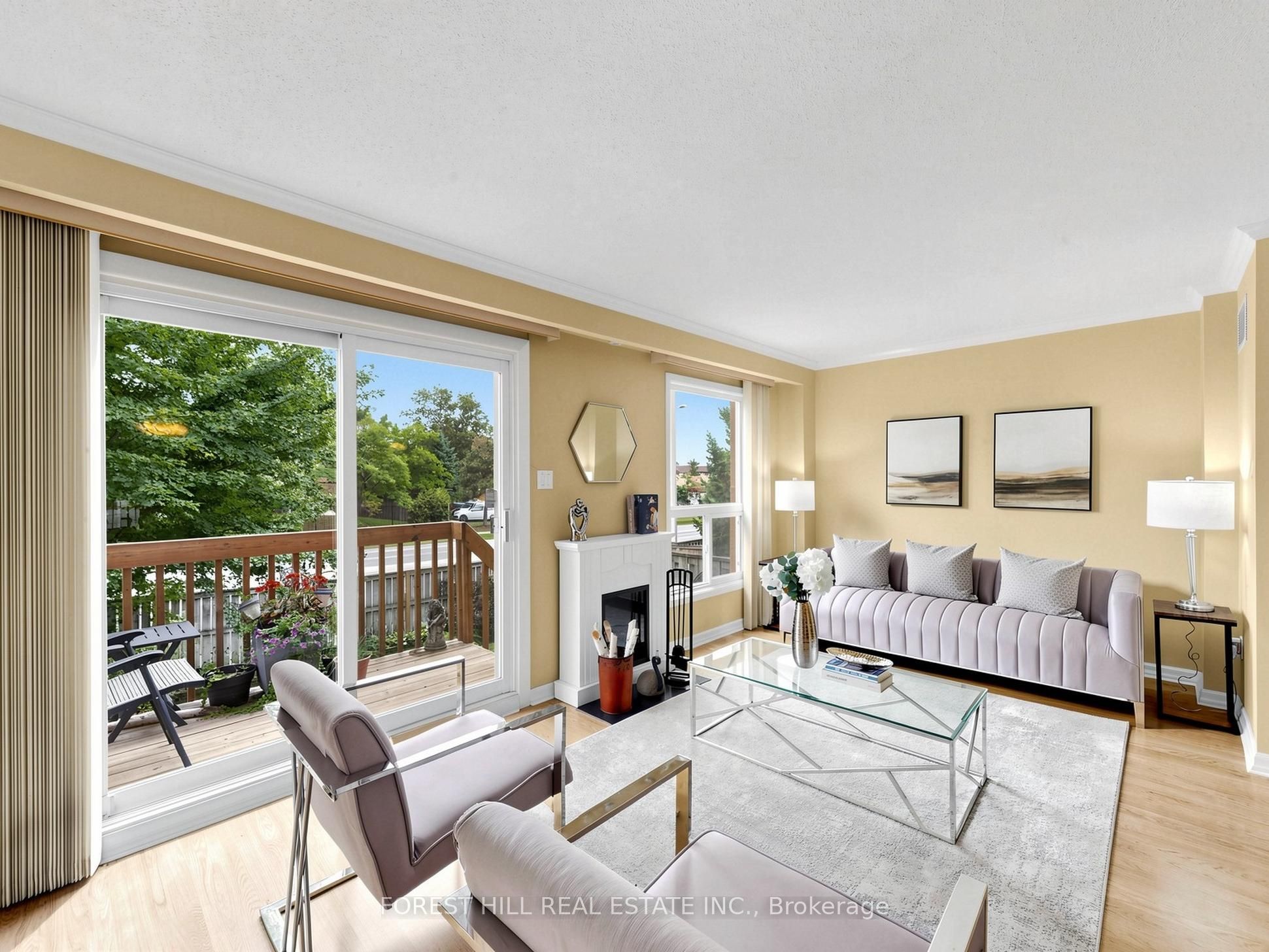 725 Vermouth Avenue 10 Property Photo 2