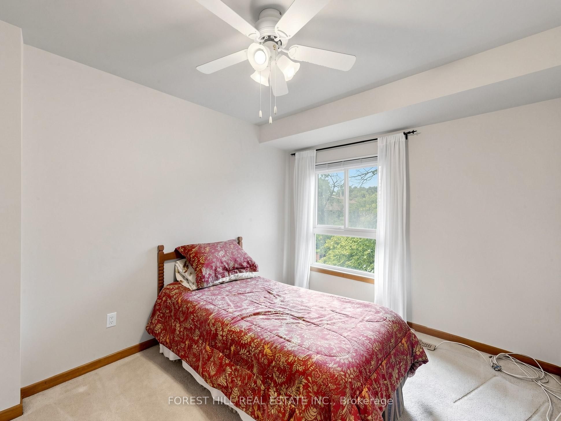 725 Vermouth Avenue 10 Property Photo 19