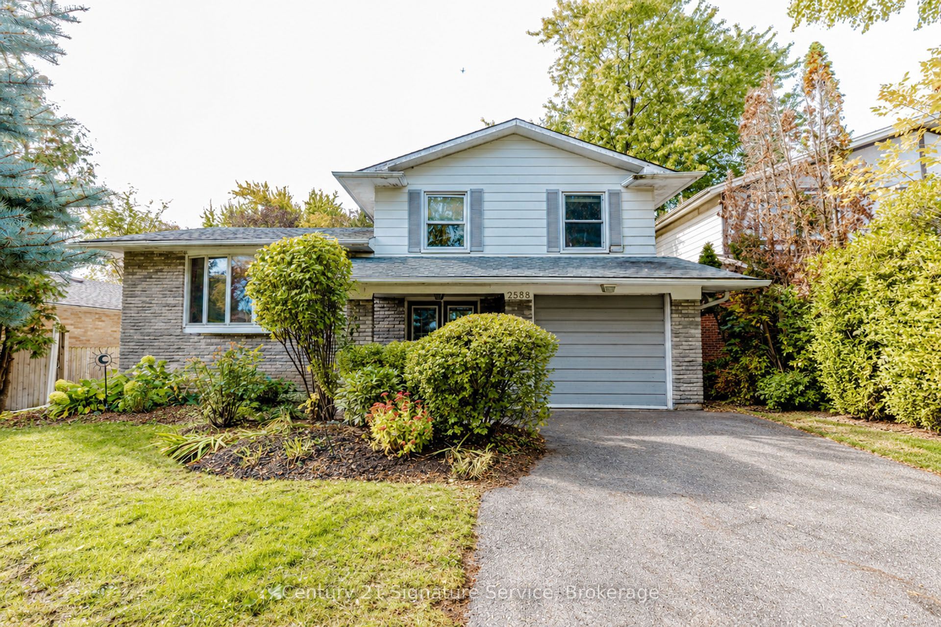 2588 Pinkwell Drive Property Photo 1