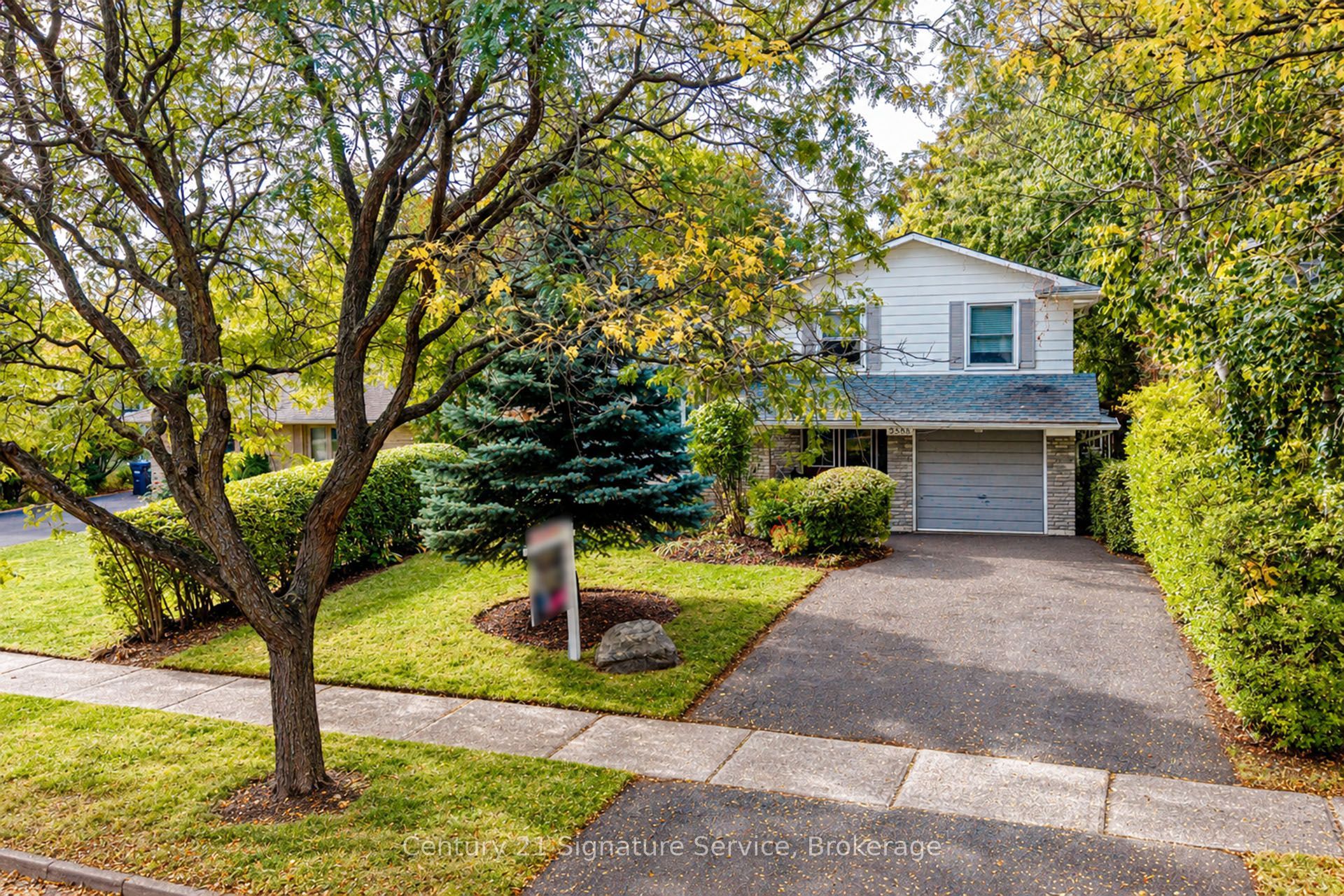 2588 Pinkwell Drive Property Photo 3