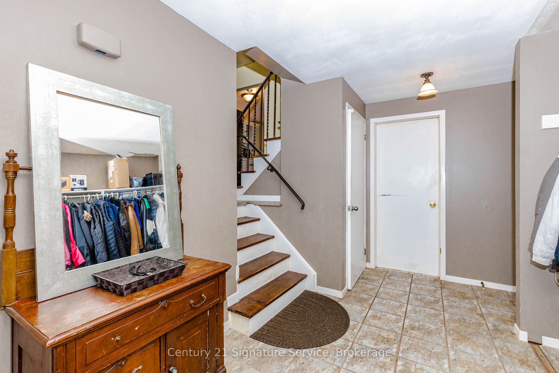 2588 Pinkwell Drive Property Photo 7
