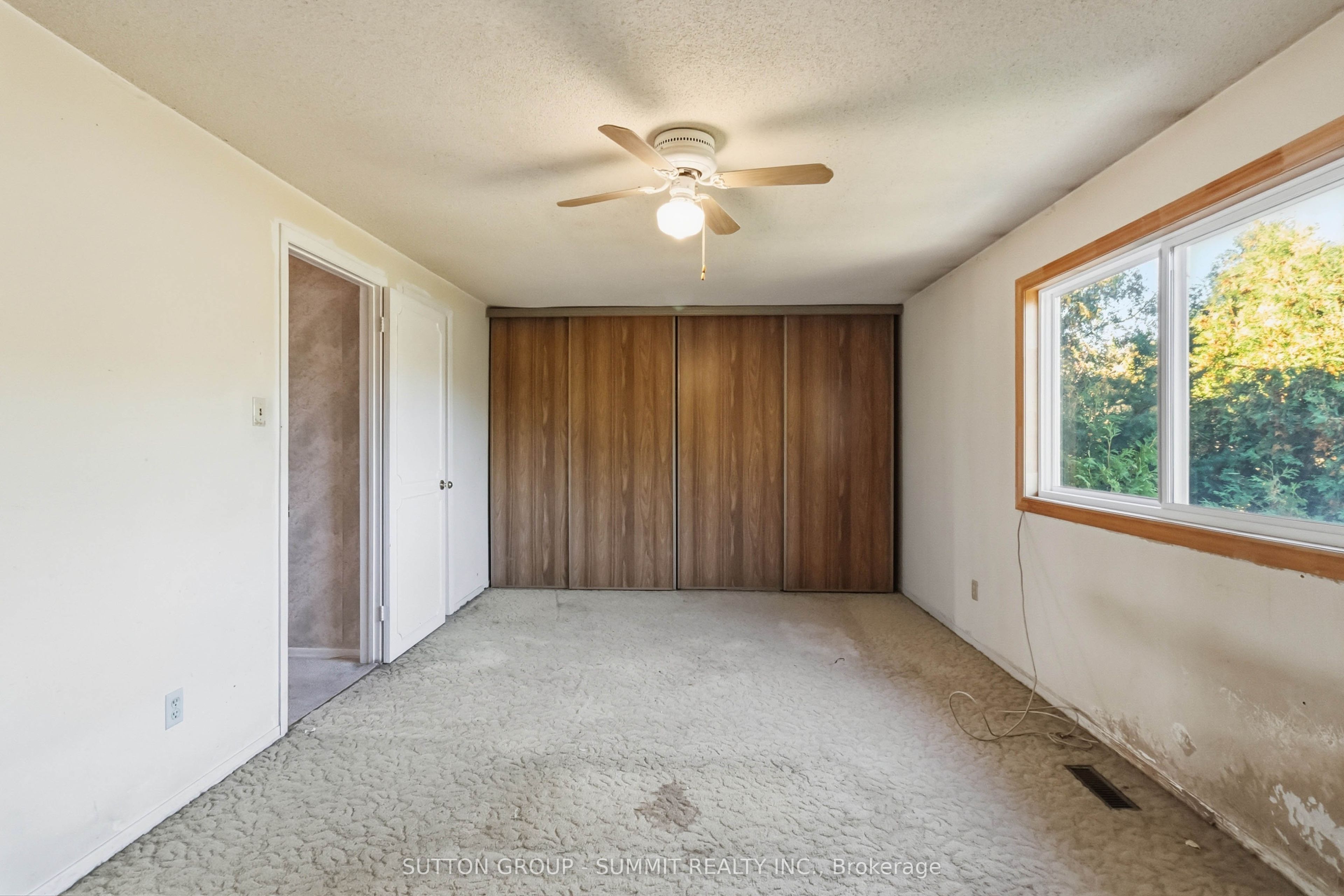 3097 Autumn Hill Crescent Property Photo 9