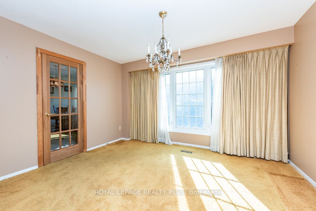 19 Macdougall Drive Property Photo 8