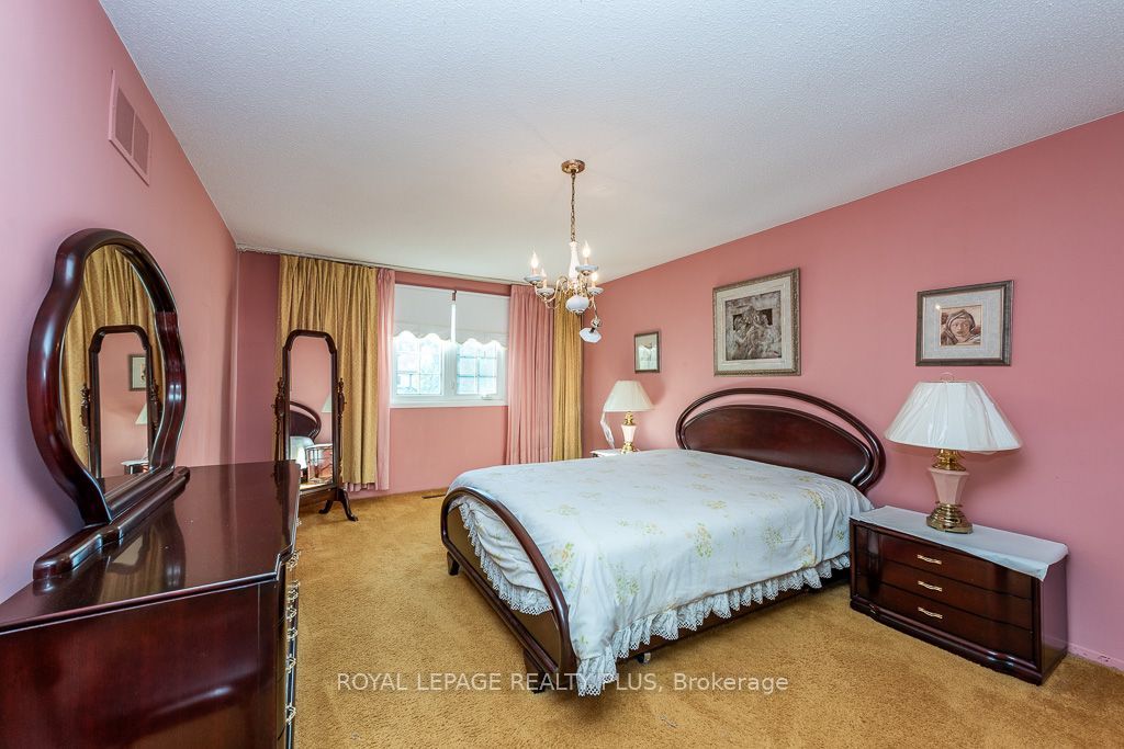19 Macdougall Drive Property Photo 16