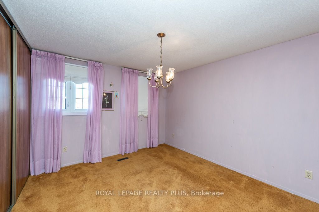 19 Macdougall Drive Property Photo 24