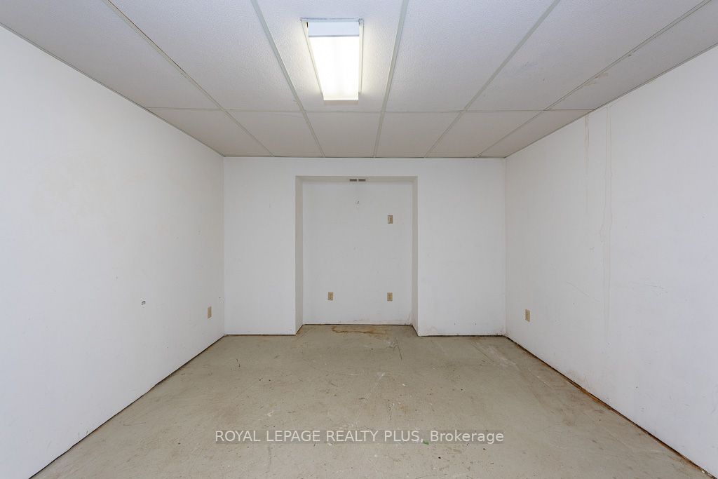 19 Macdougall Drive Property Photo 30