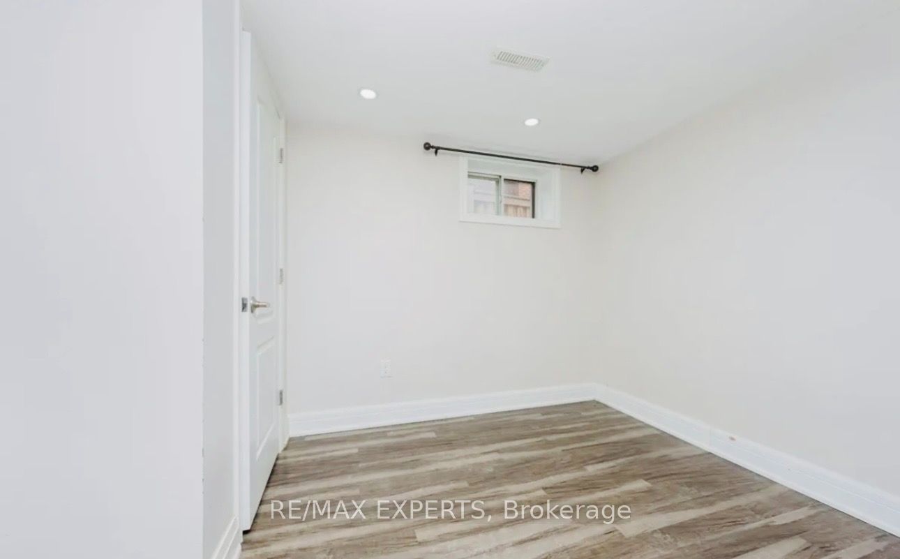 465 Fergo Avenue Lower Property Photo 6