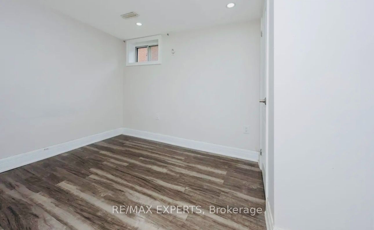 465 Fergo Avenue Lower Property Photo 7
