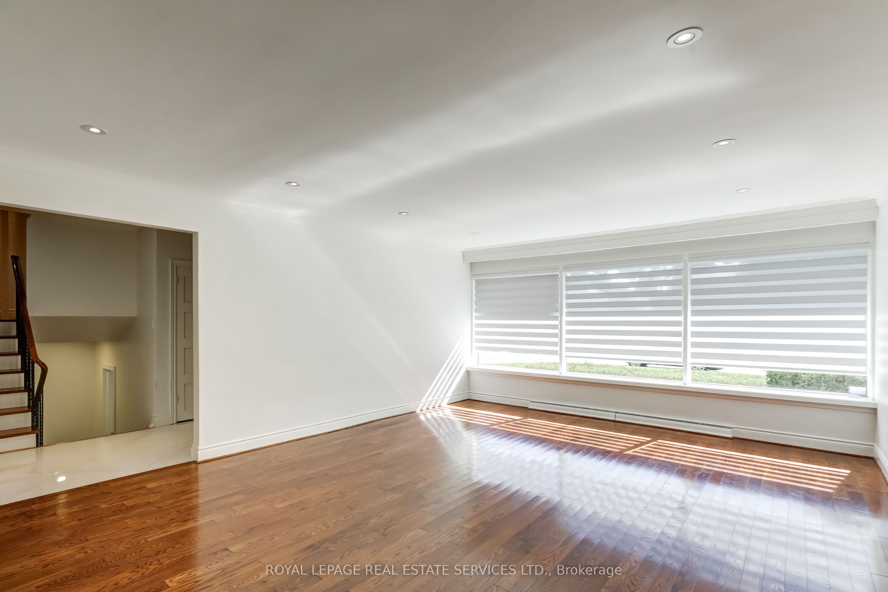 75 Ravensbourne Crescent Property Photo 8