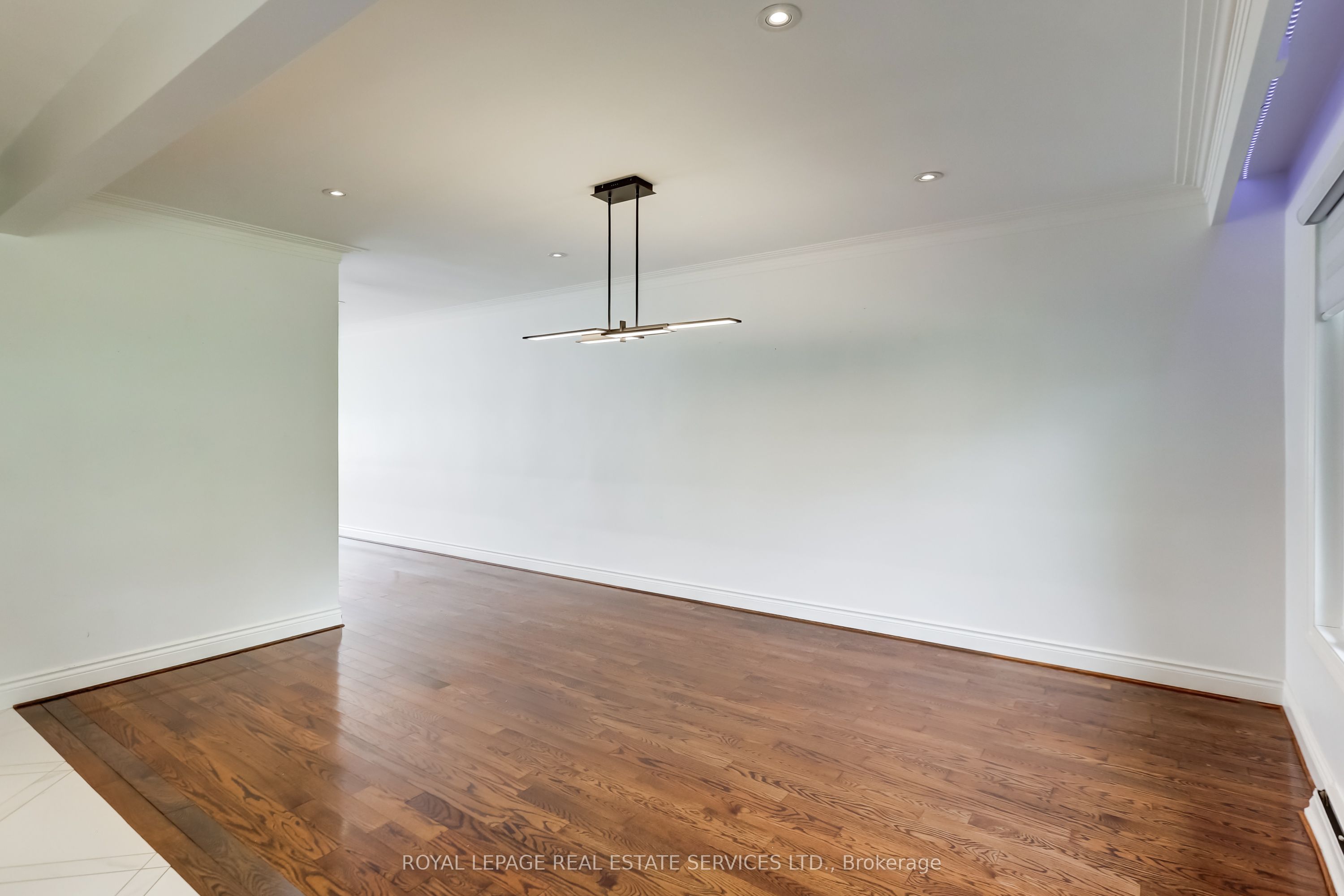 75 Ravensbourne Crescent Property Photo 15