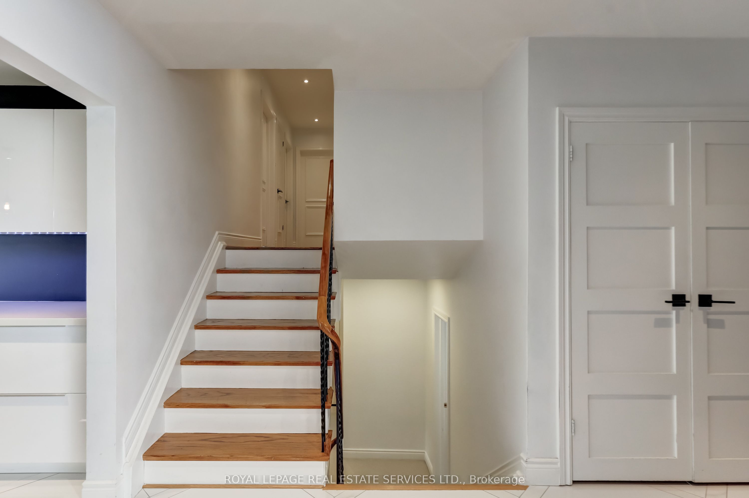 75 Ravensbourne Crescent Property Photo 18