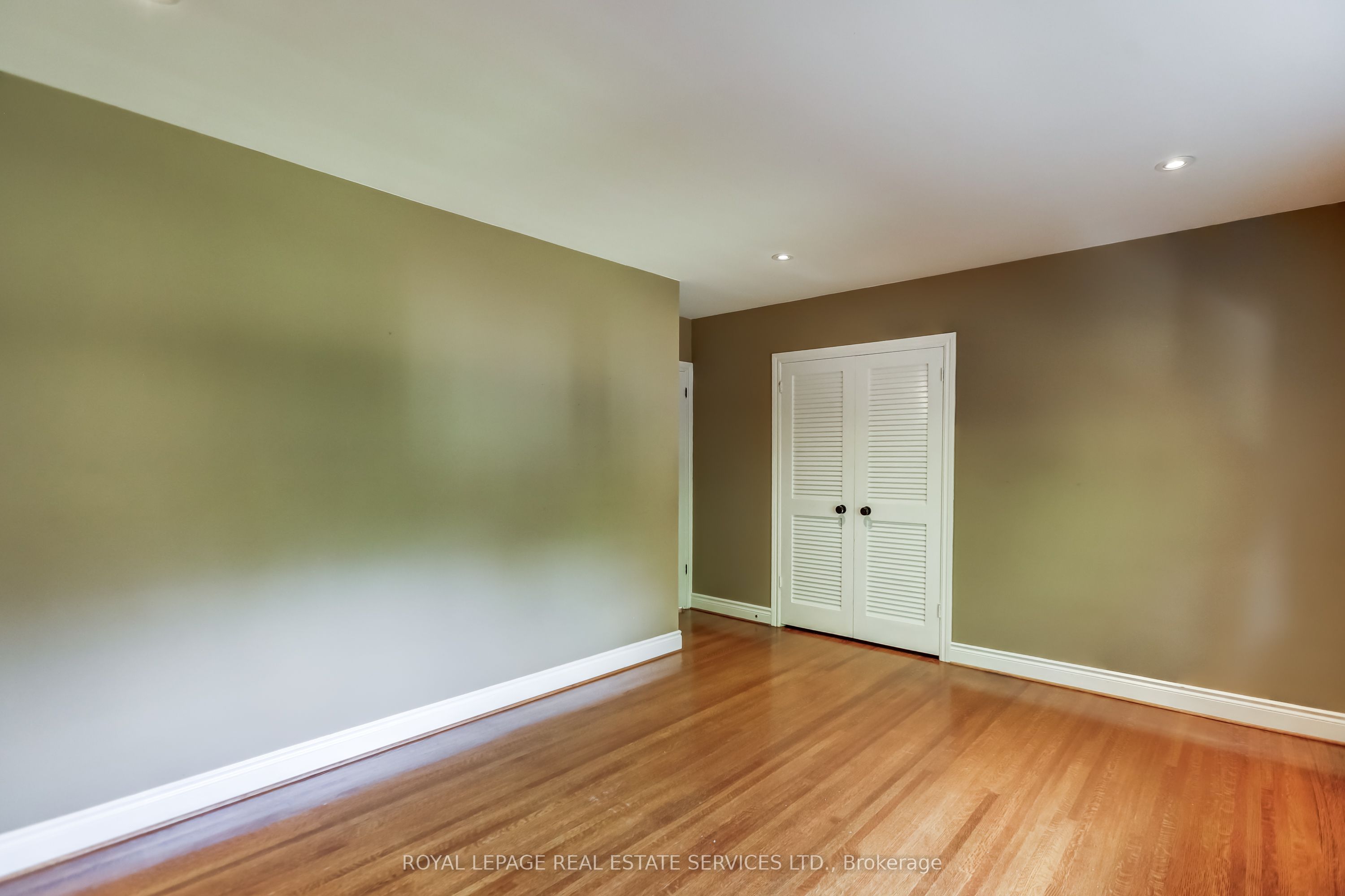 75 Ravensbourne Crescent Property Photo 22