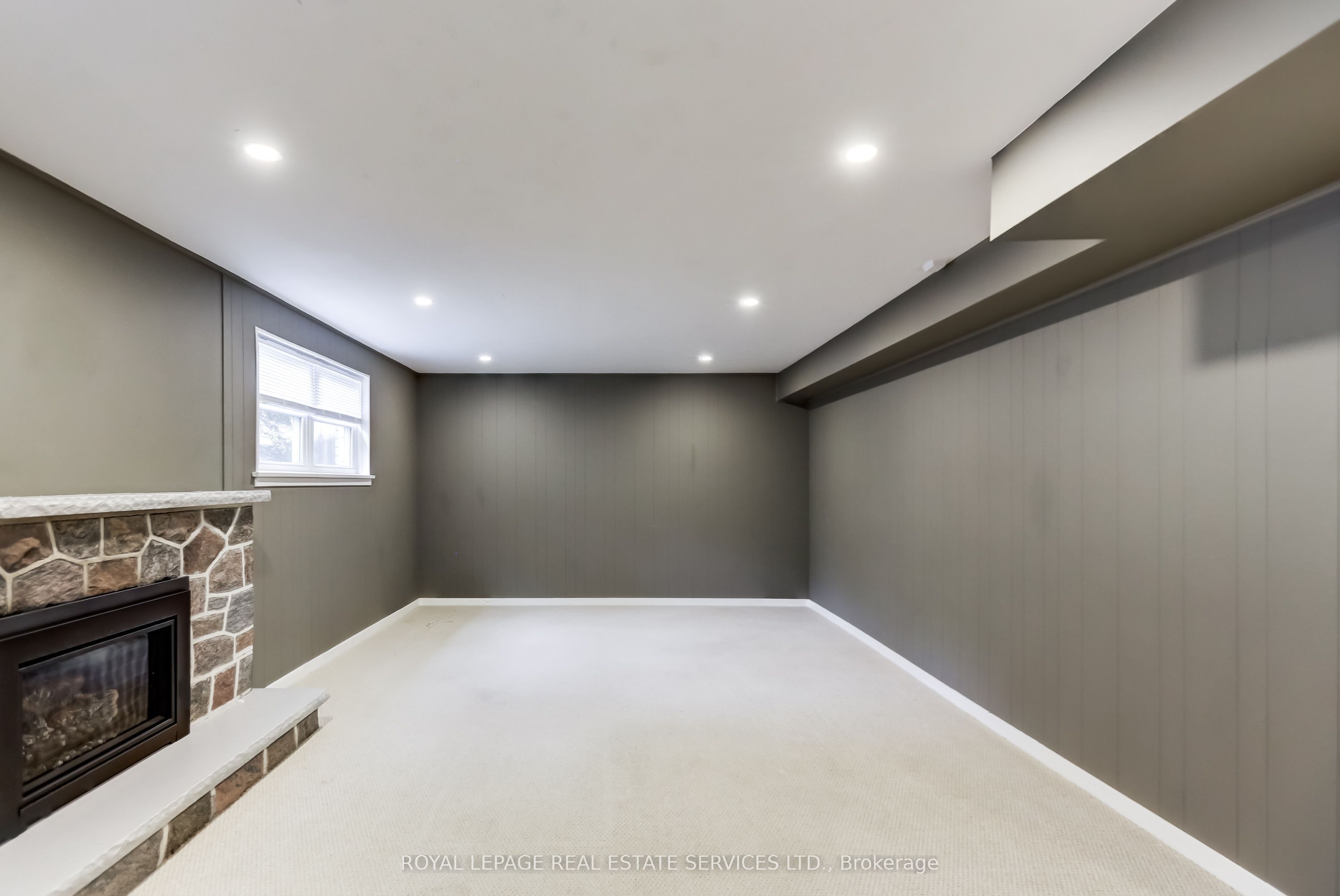 75 Ravensbourne Crescent Property Photo 35