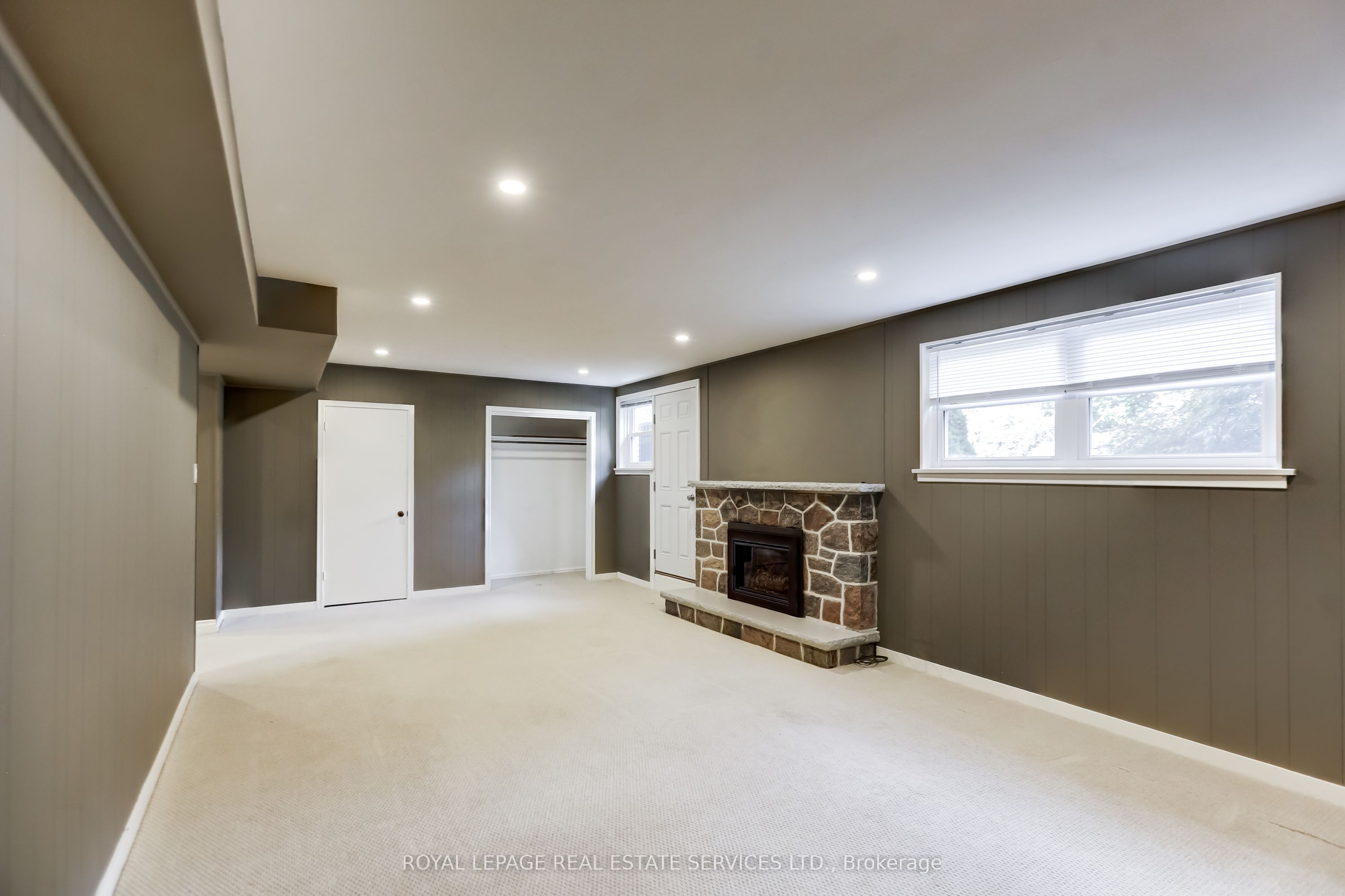75 Ravensbourne Crescent Property Photo 37