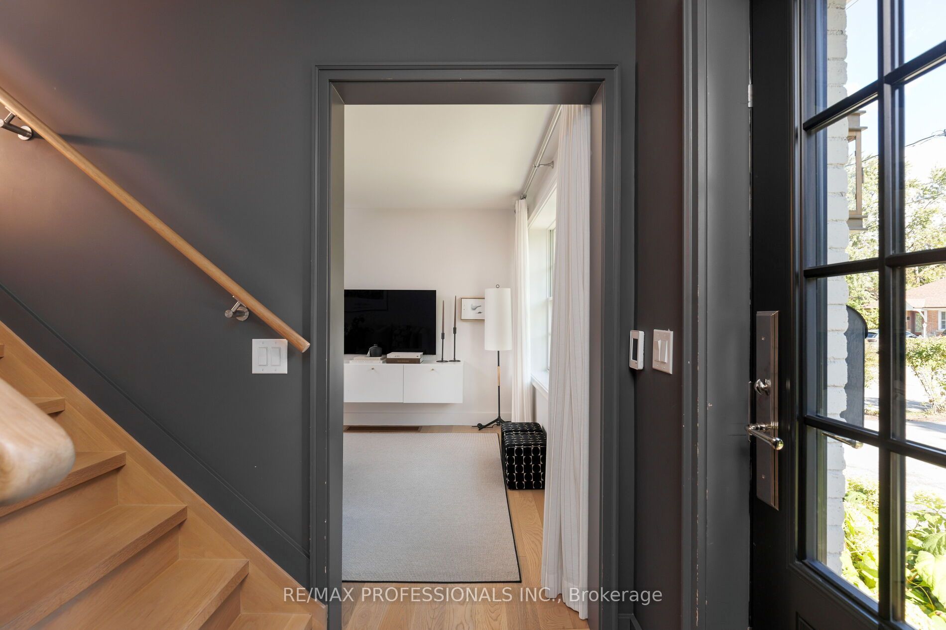 8 Glenn Murray Drive Property Photo 7