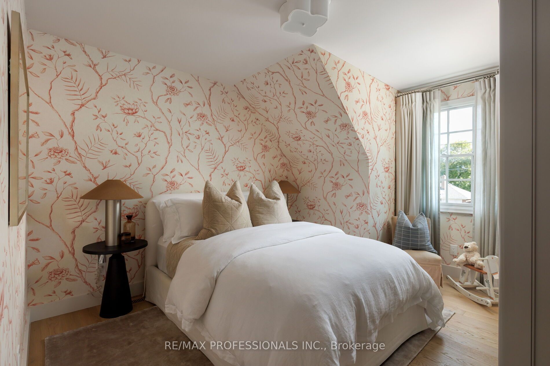 8 Glenn Murray Drive Property Photo 32
