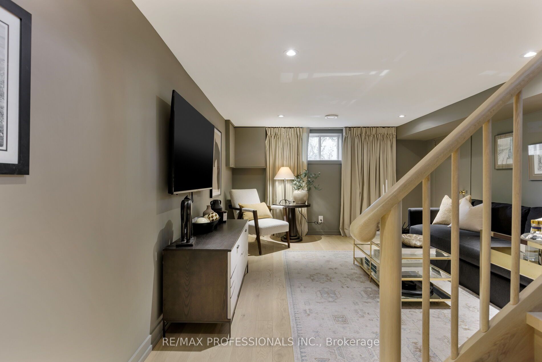 8 Glenn Murray Drive Property Photo 37