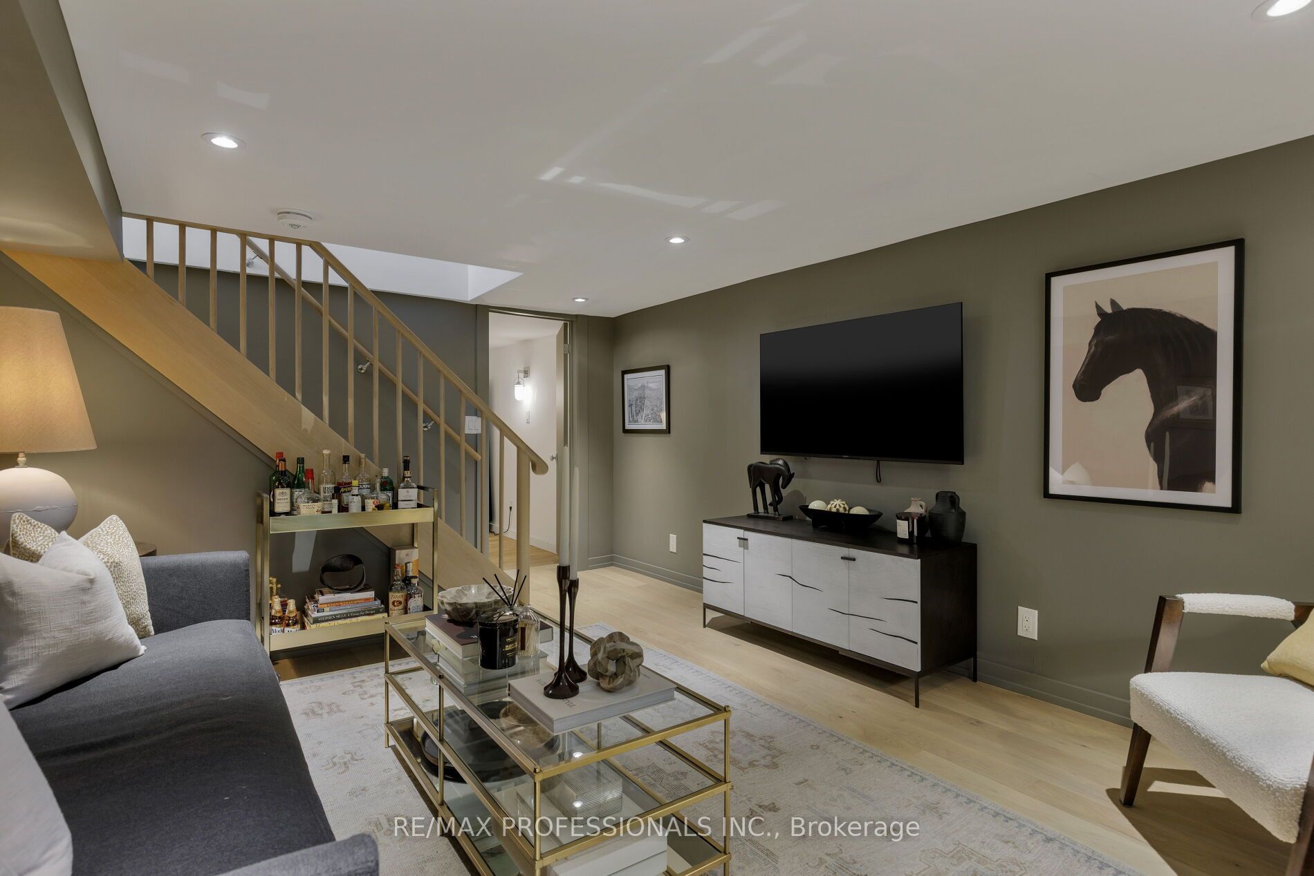 8 Glenn Murray Drive Property Photo 40