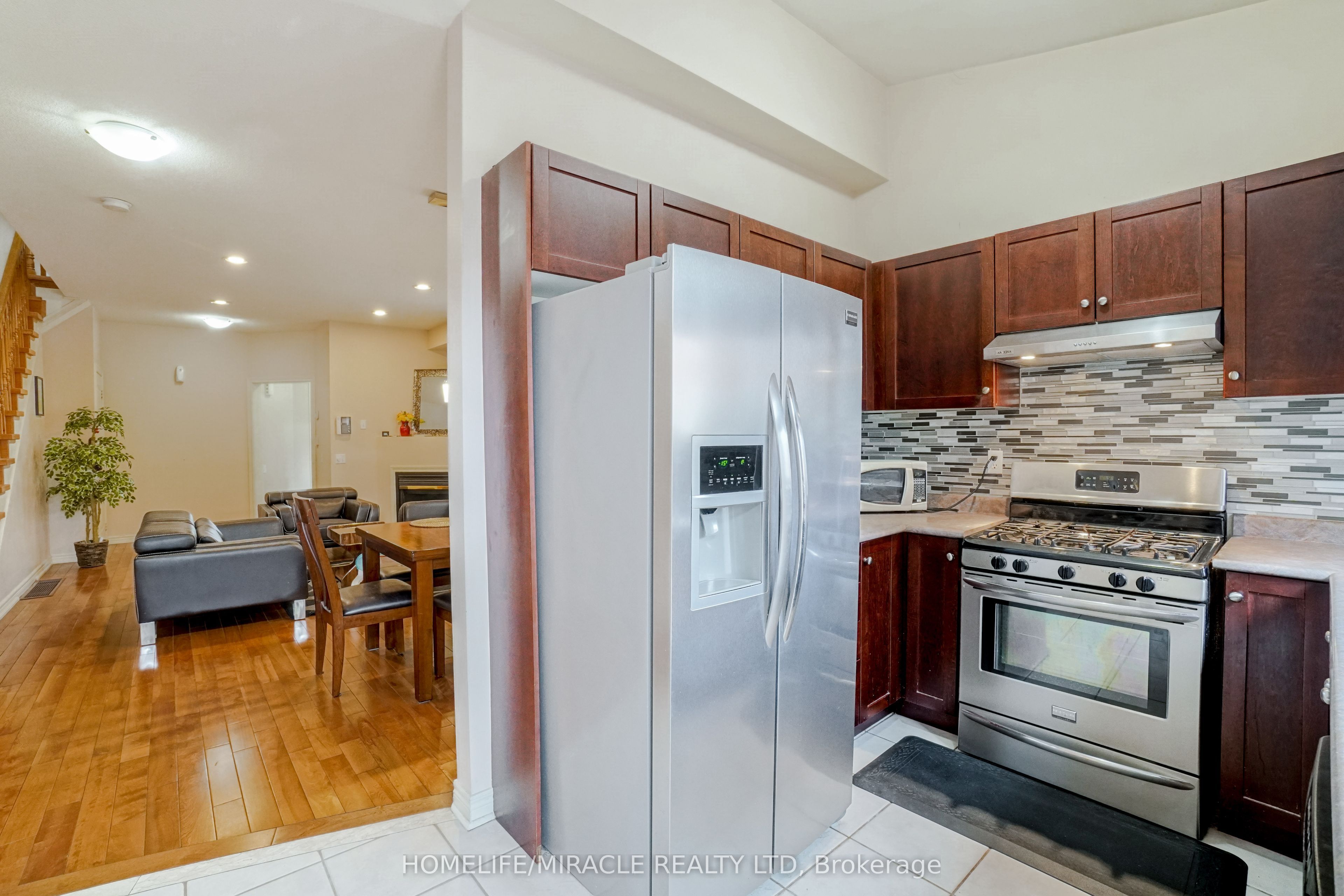 824 Khan Crescent Property Photo 16