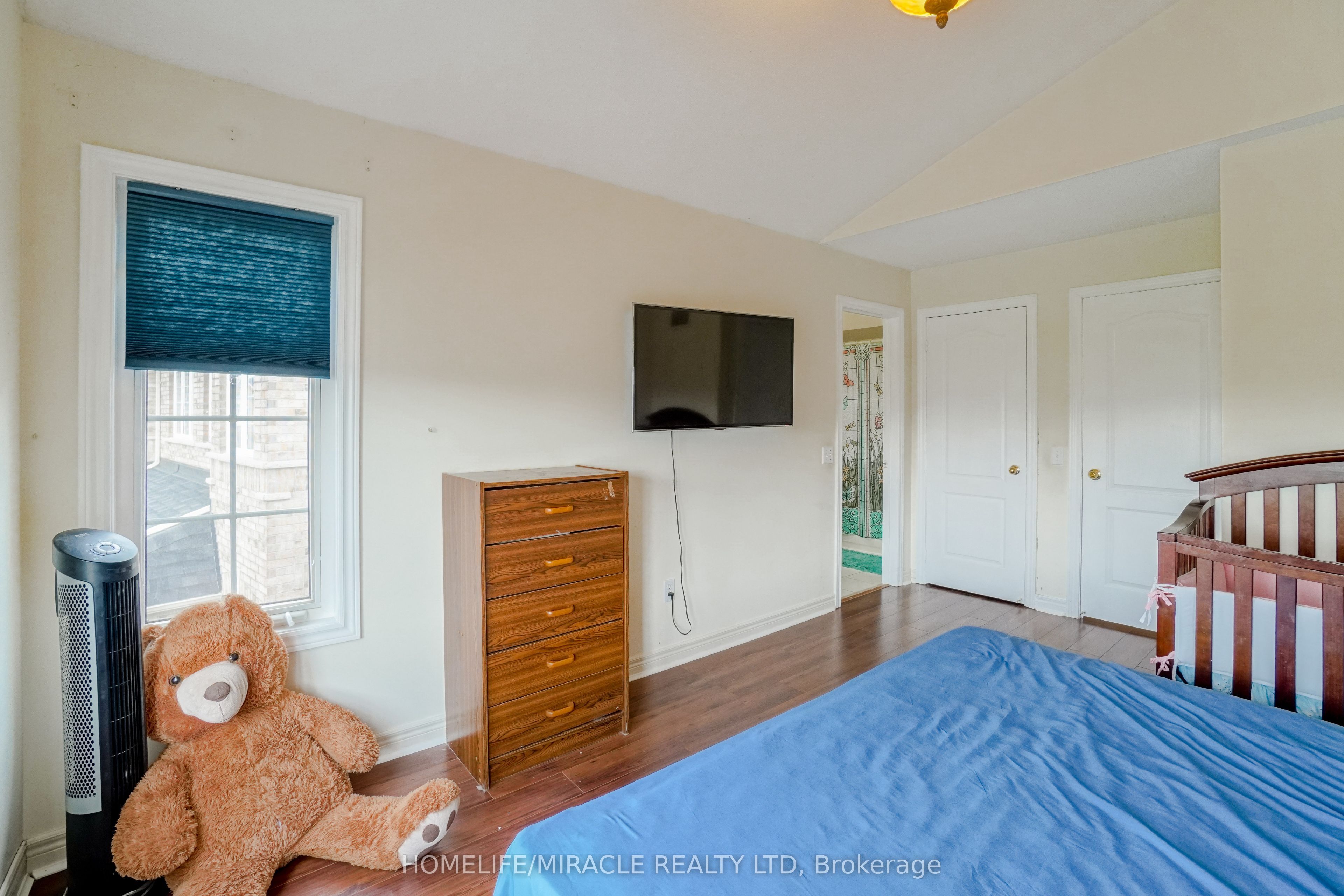 824 Khan Crescent Property Photo 21