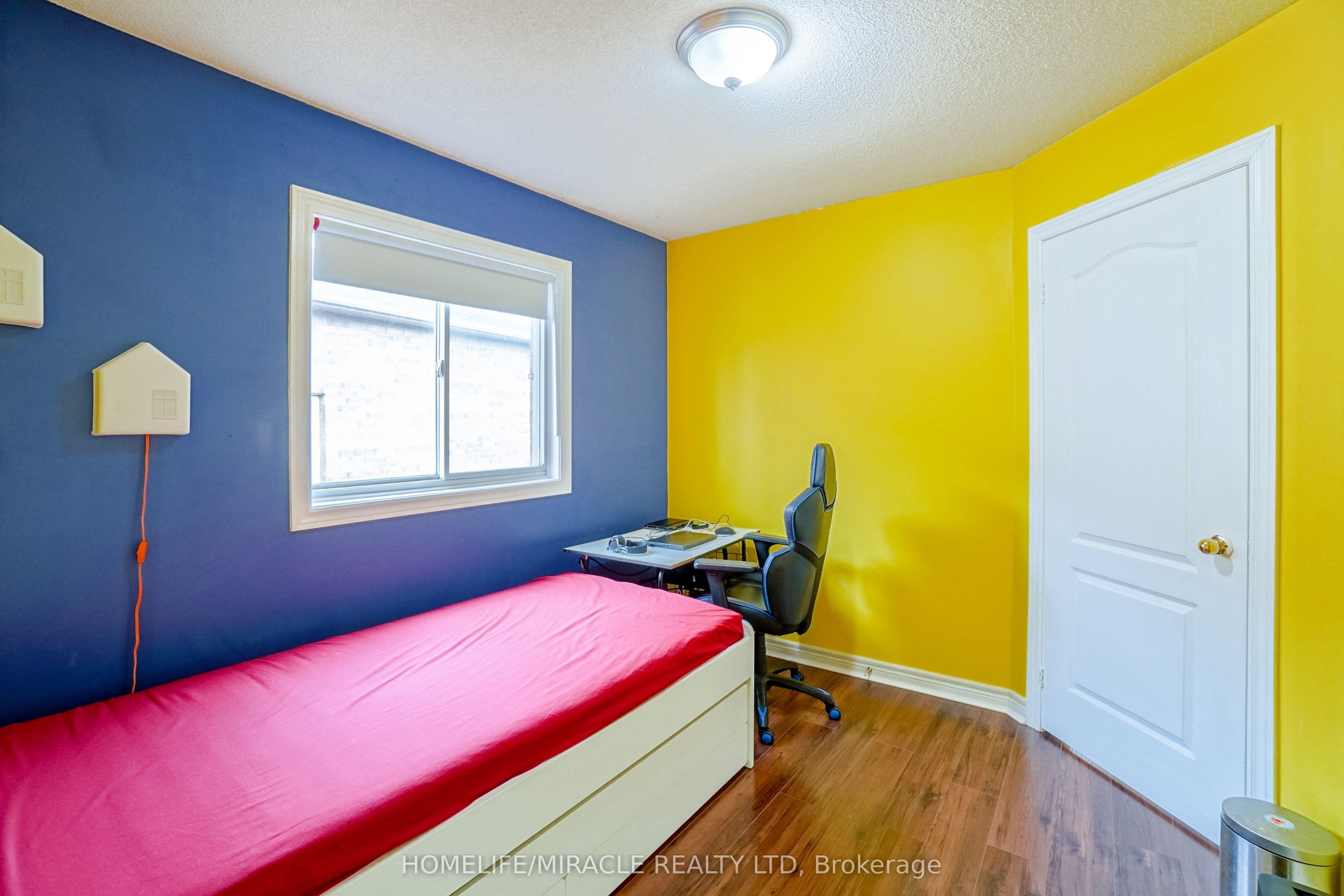 824 Khan Crescent Property Photo 25