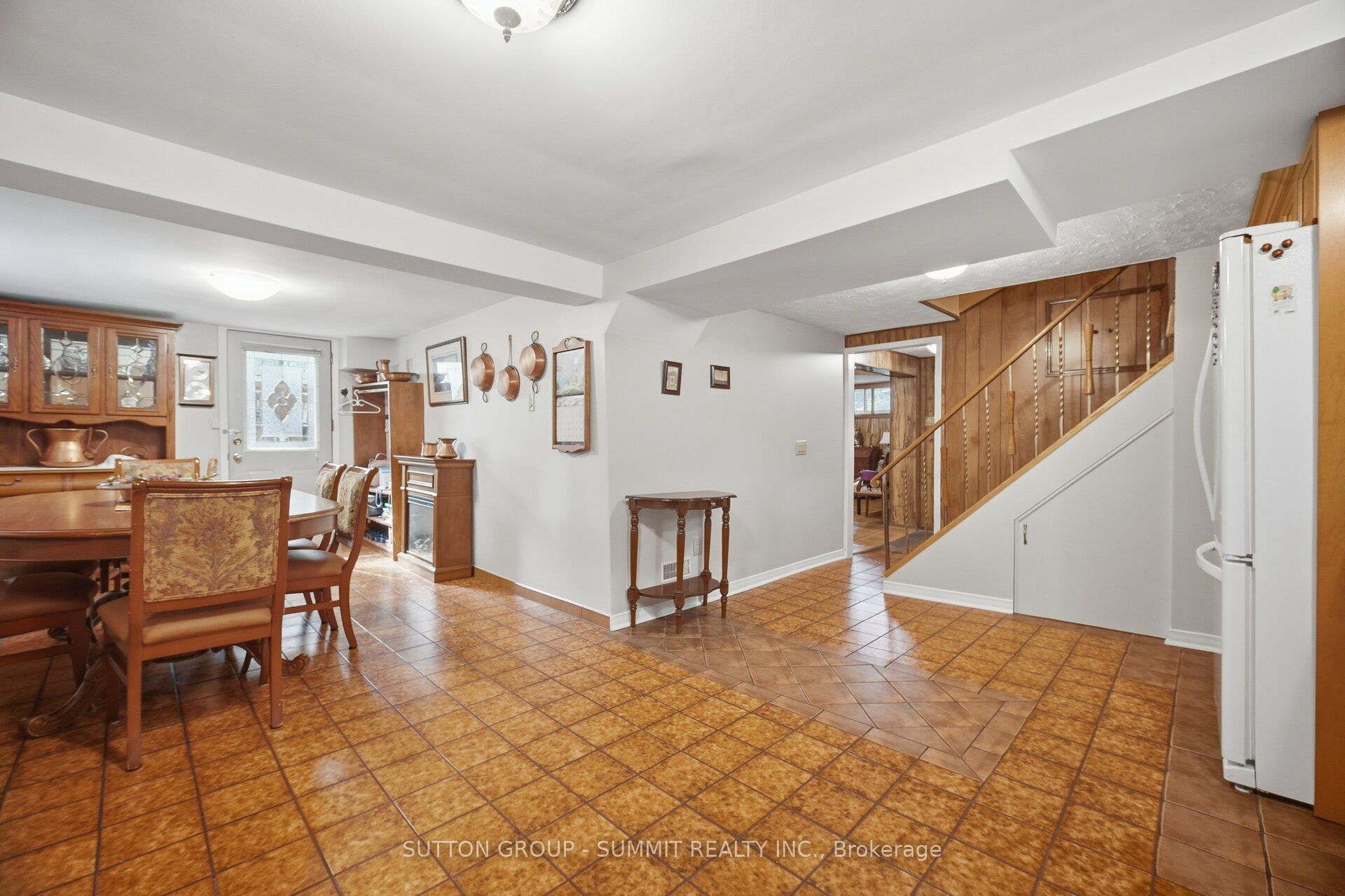 8 Woolton Crescent Property Photo 14