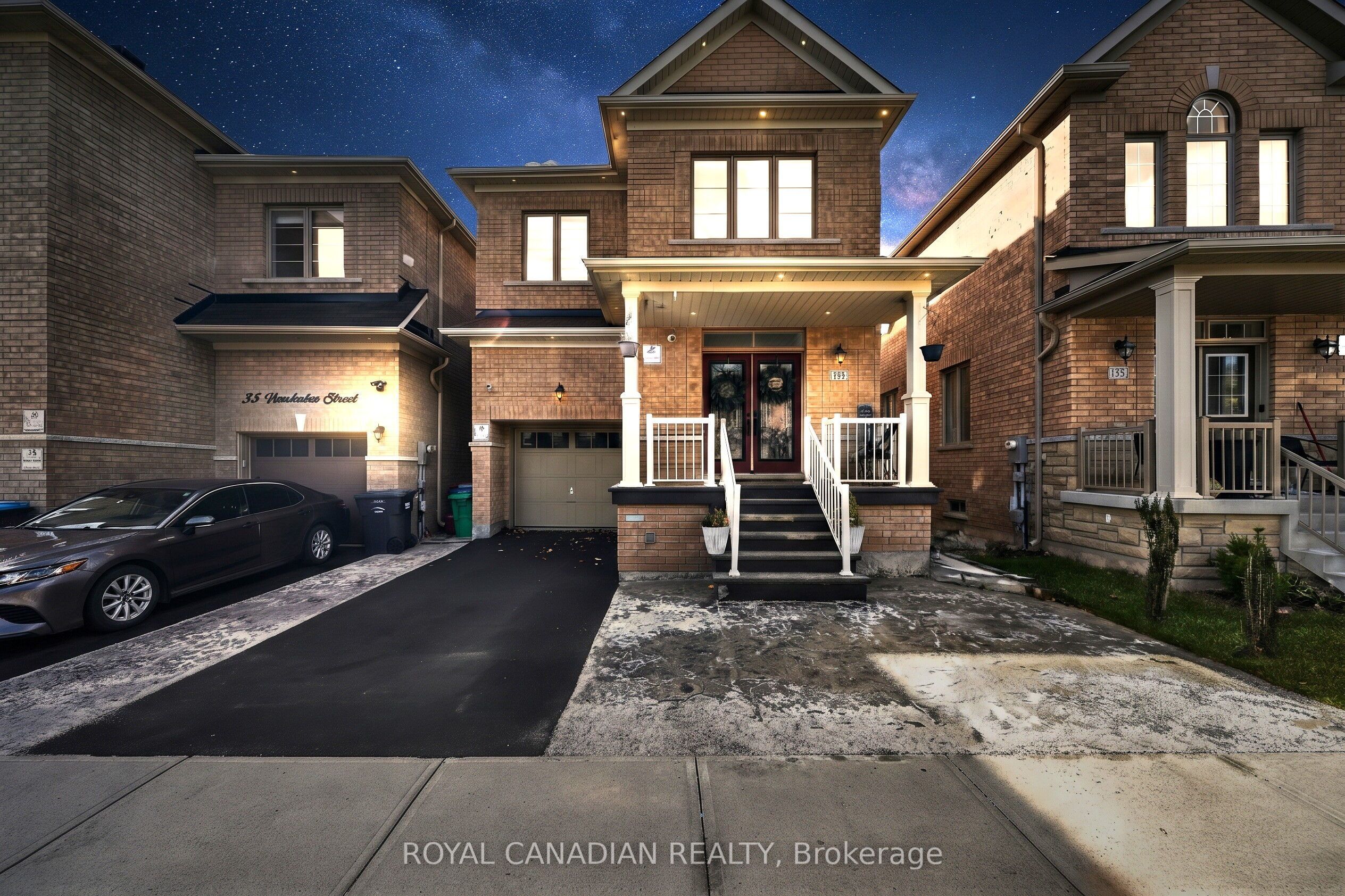 33 Bachelor Street Property Photo 2