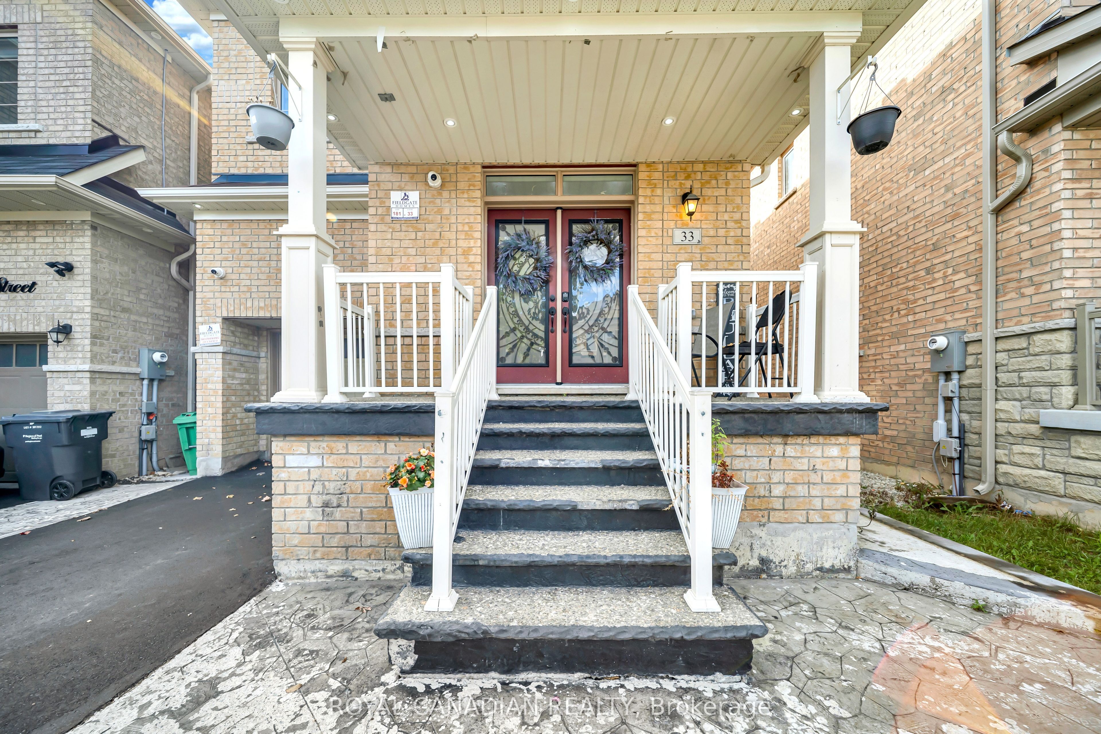 33 Bachelor Street Property Photo 6