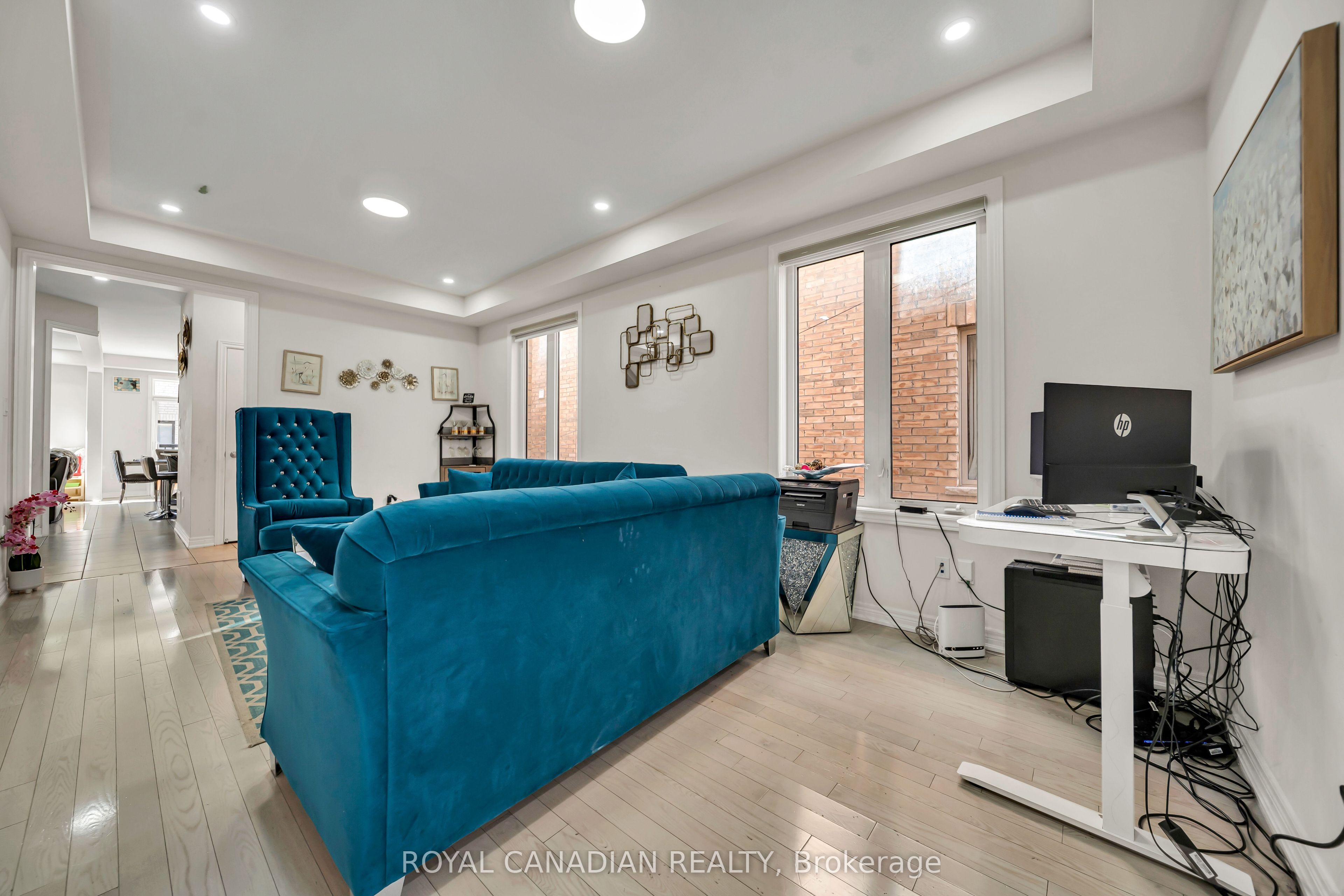 33 Bachelor Street Property Photo 9