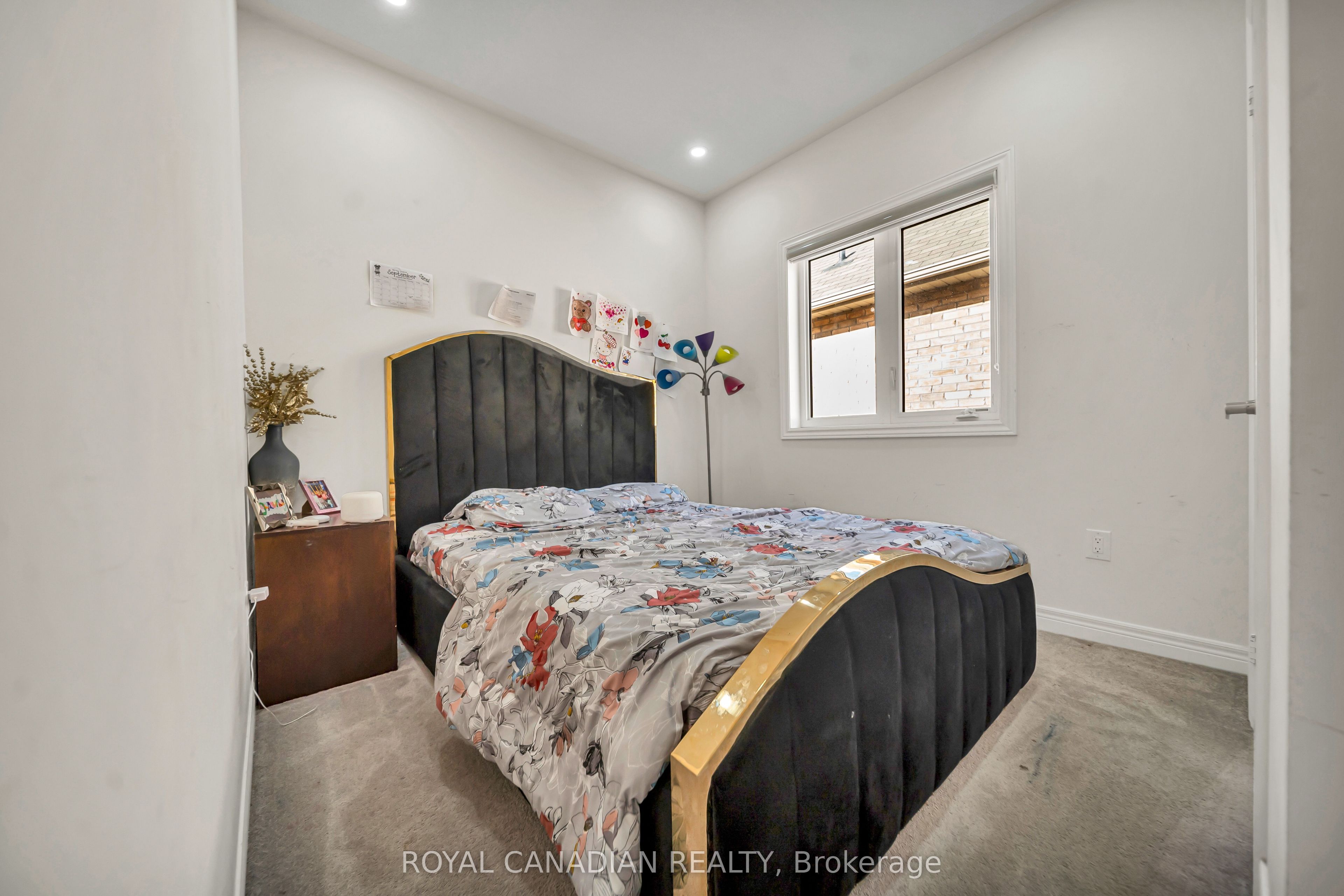 33 Bachelor Street Property Photo 31