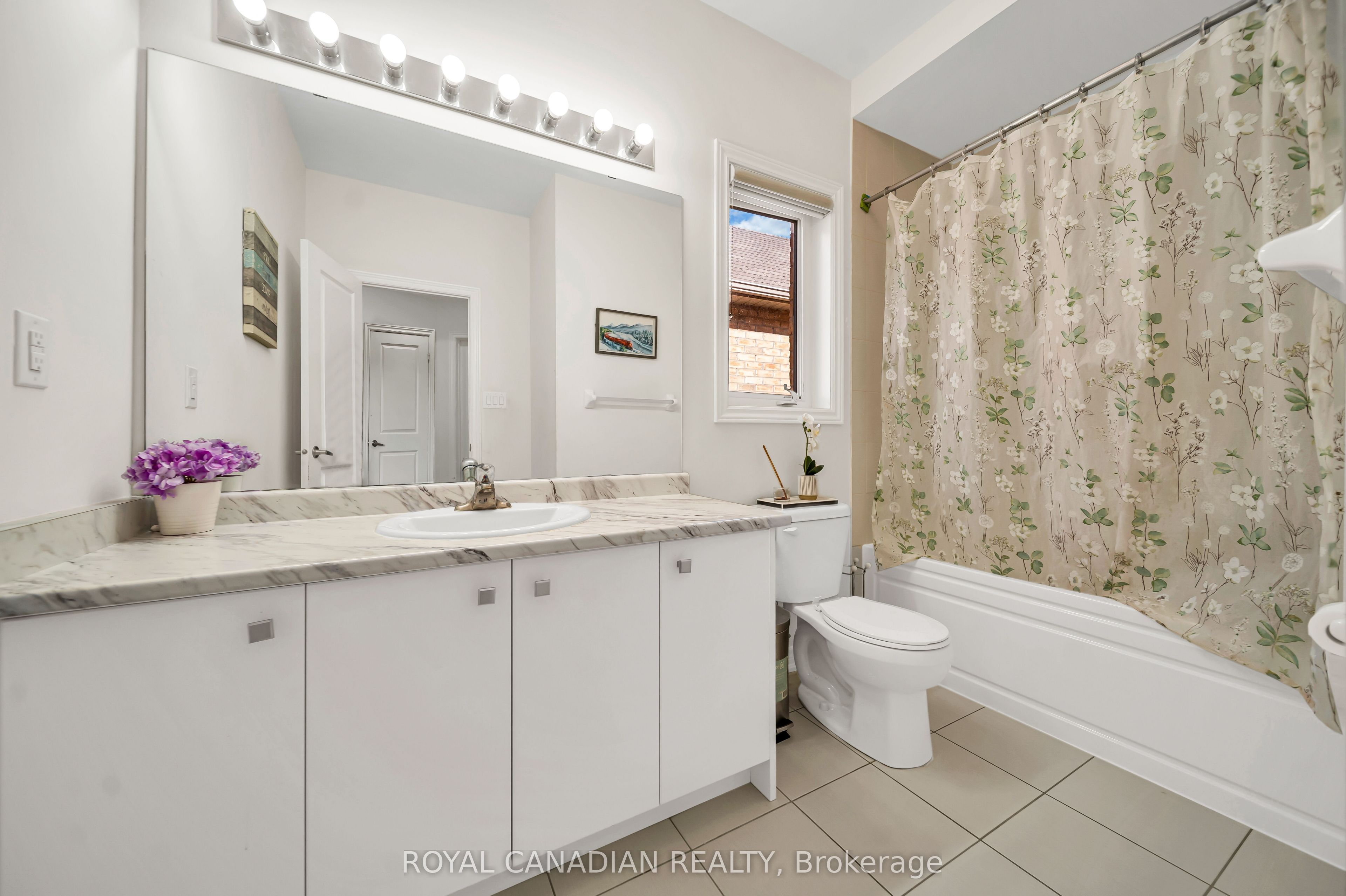 33 Bachelor Street Property Photo 33