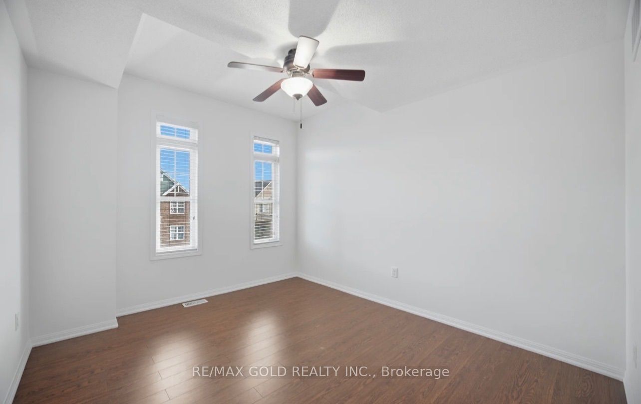 45 Biddens Square Property Photo 18