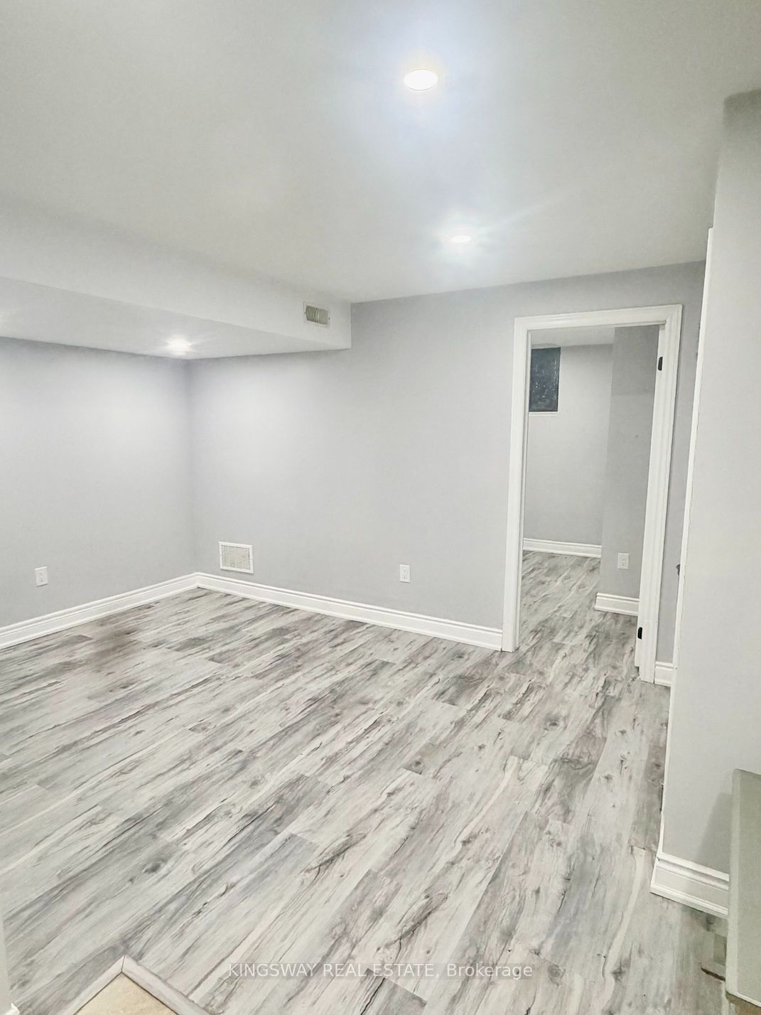 67 Baffin Crescent Property Photo 8