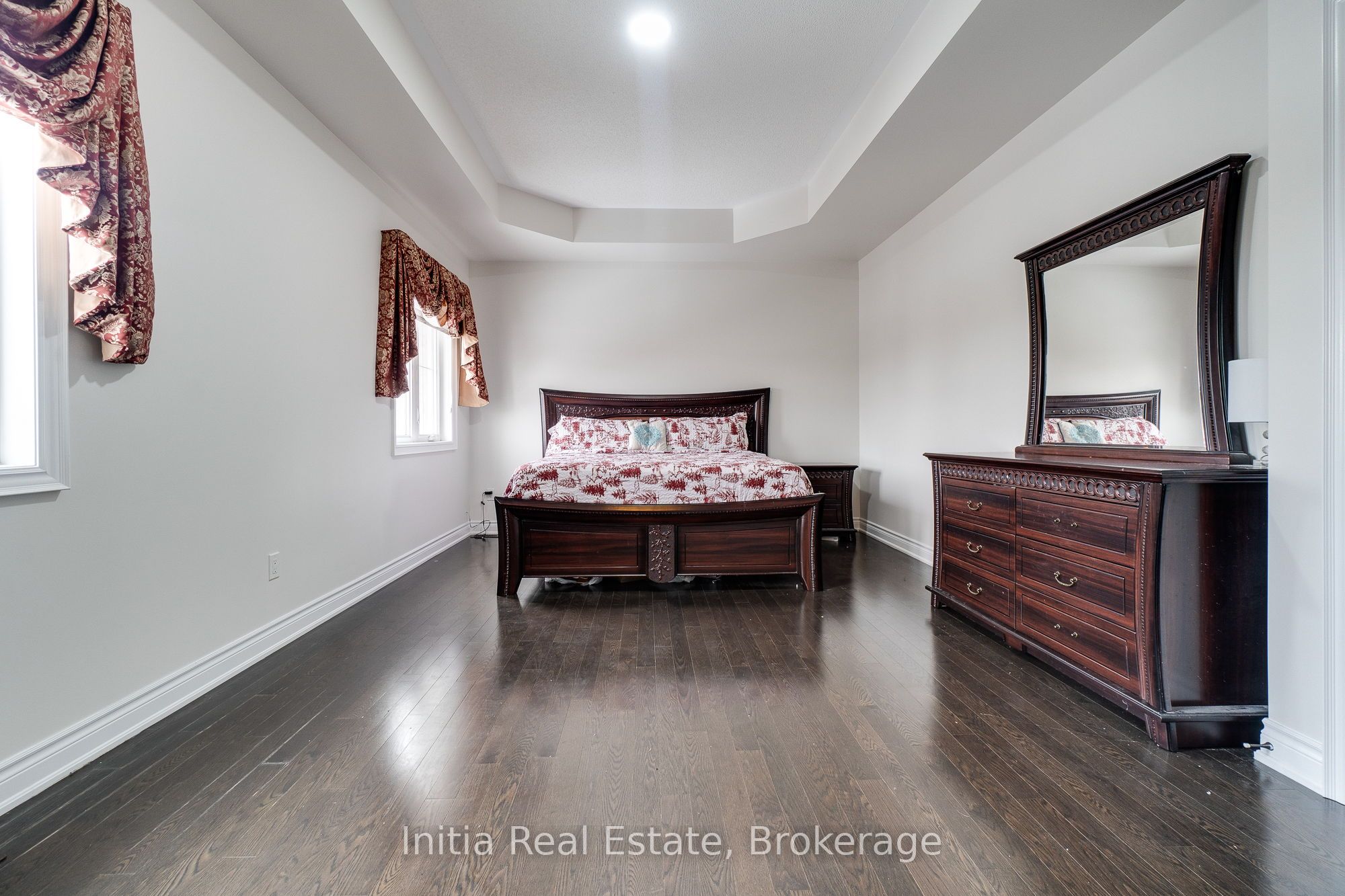 12 Erintown Crescent S Property Photo 18