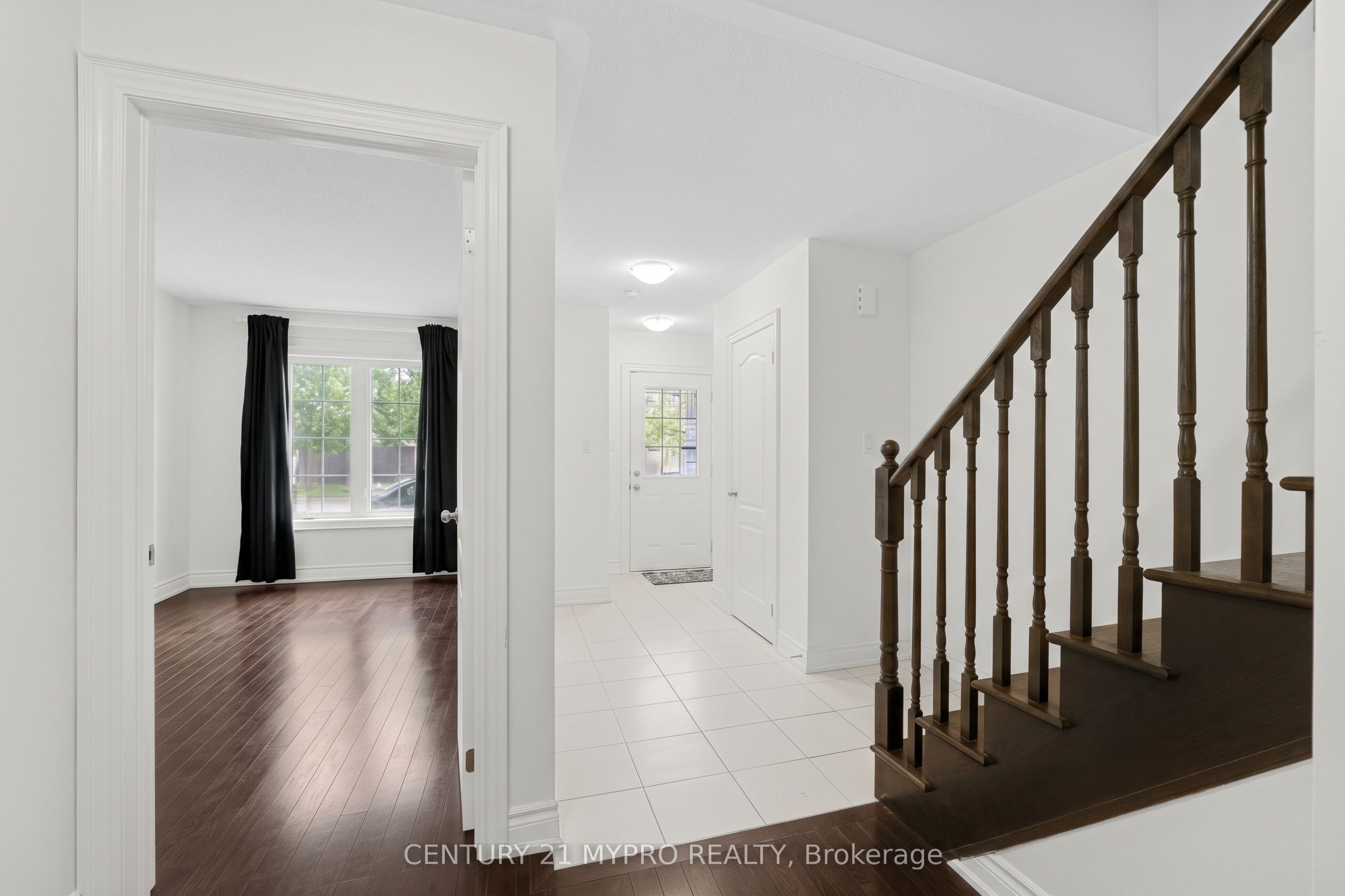 12 Brushwood Drive Property Photo 5